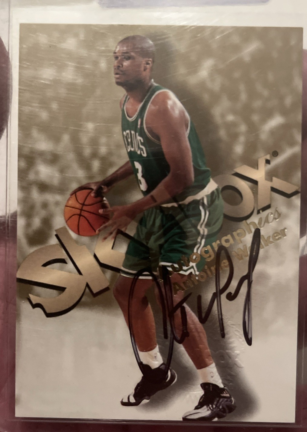 1998-99 Antoine Walker Skybox Autographics Auto Hot Look