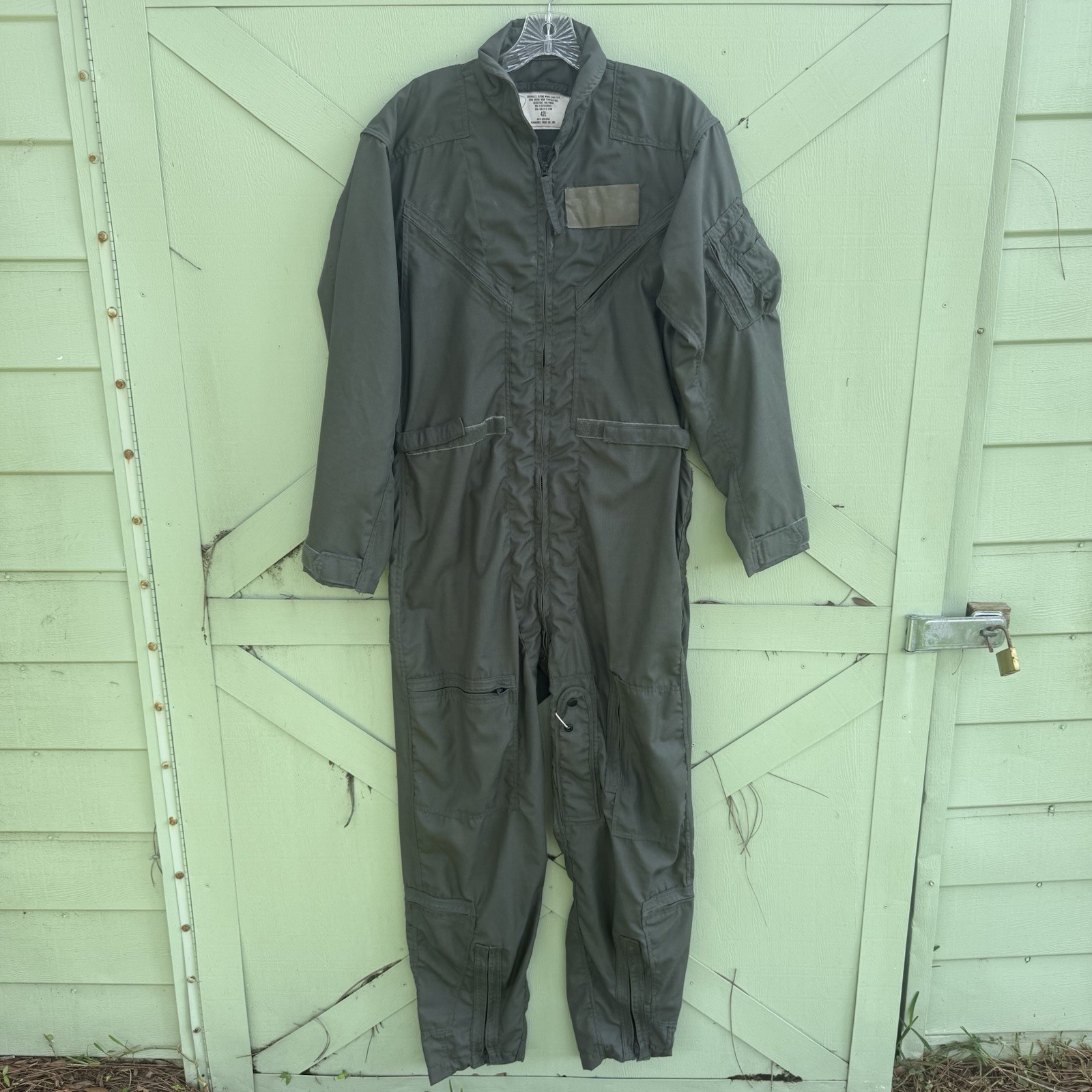 Vtg 1972 US Military CWU-27/P Flight Suit Sage Green 42L Vanderbilt Nomex USAF