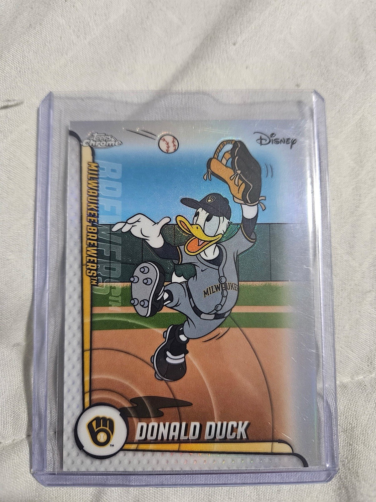 2025 Topps Chrome Disney - Donald MLB Milwaukee Brewers SSP