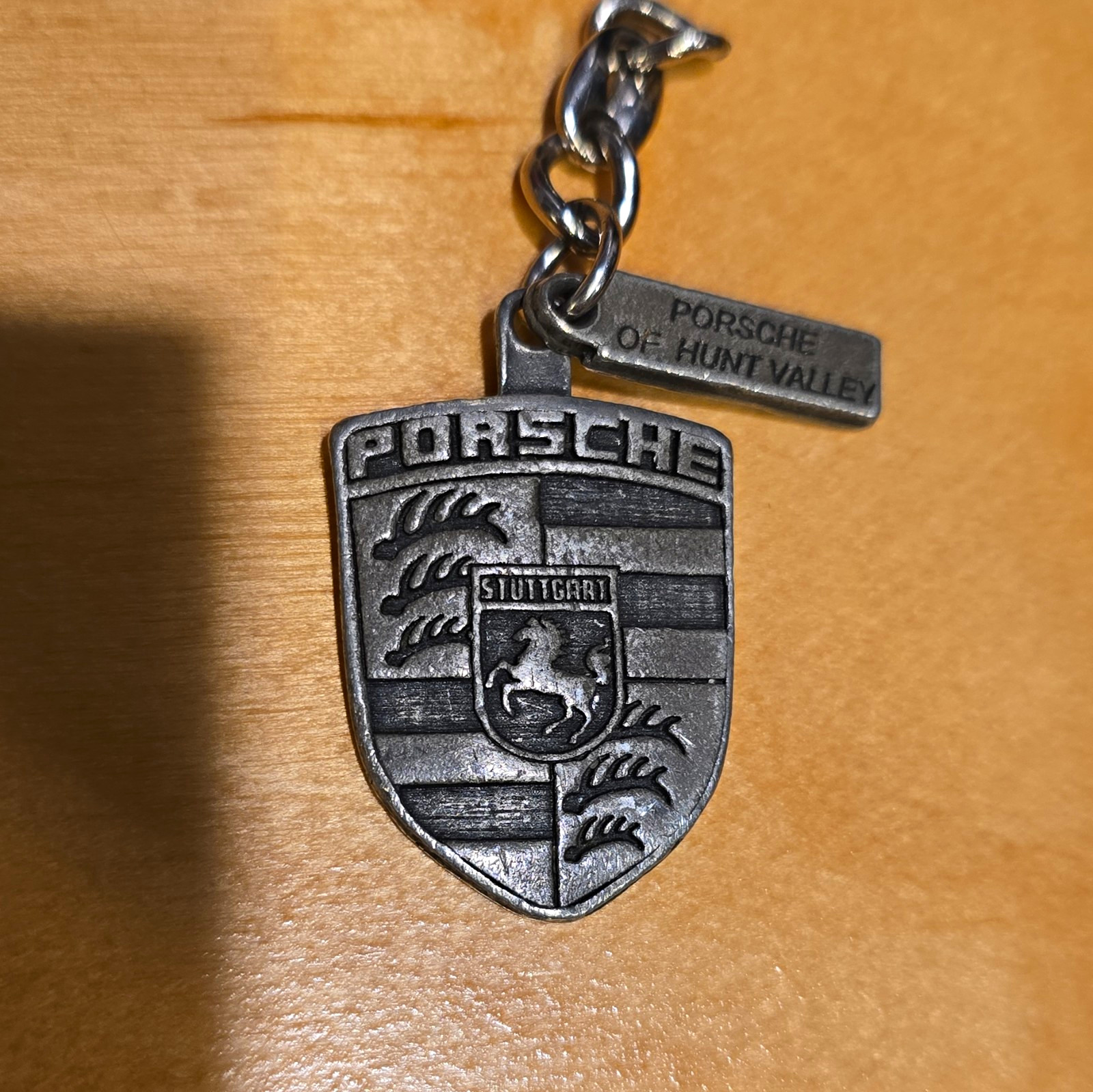 Porsche Stuttgart Crest Metal Keychain Keyring w/ Tag \