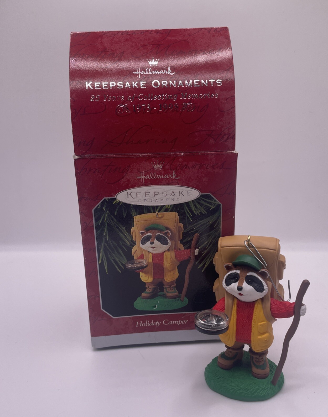 Hallmark Keepsake Ornament Holiday Camper Cute Raccoon Nature Outdoors