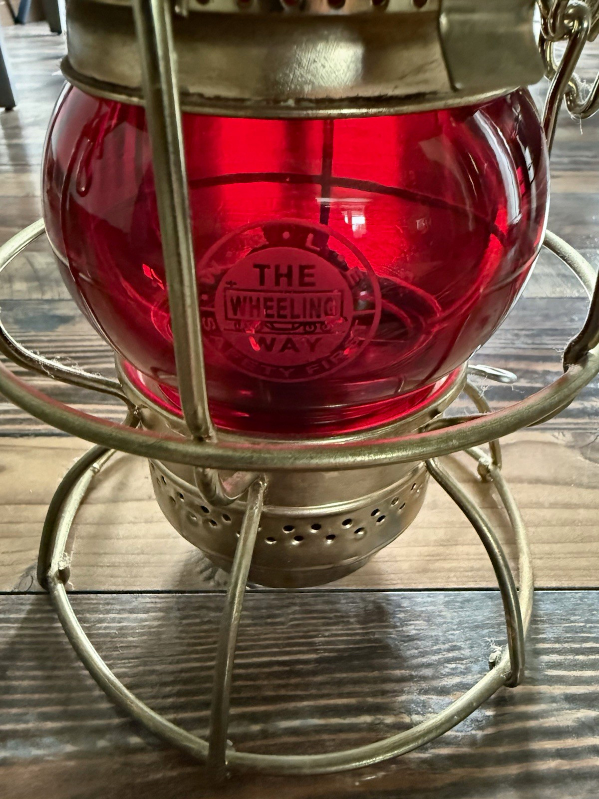 Wheeling & Lake Erie Railway Railroad Lantern w/ Red Globe 