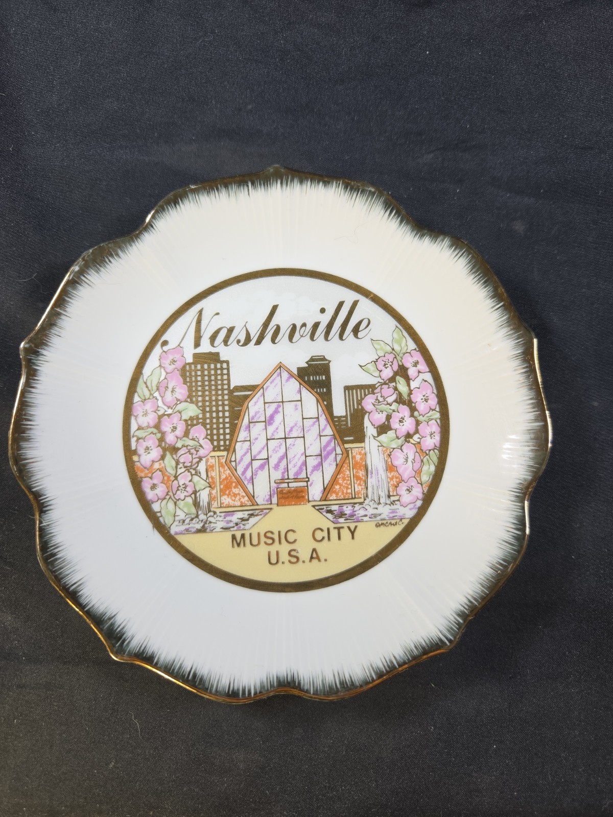 Scotty MICA Chokin 24k Gold Souvenir Nashville Tennessee Music City U.S.A. Plate