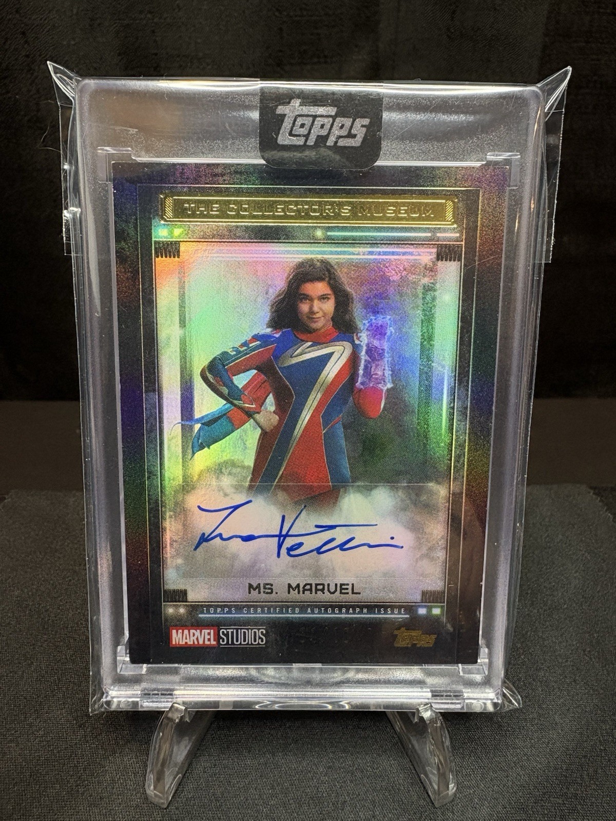 2025 Topps Marvel The Collector Museum Auto Ms Marvel Black  /10 RARE SSP