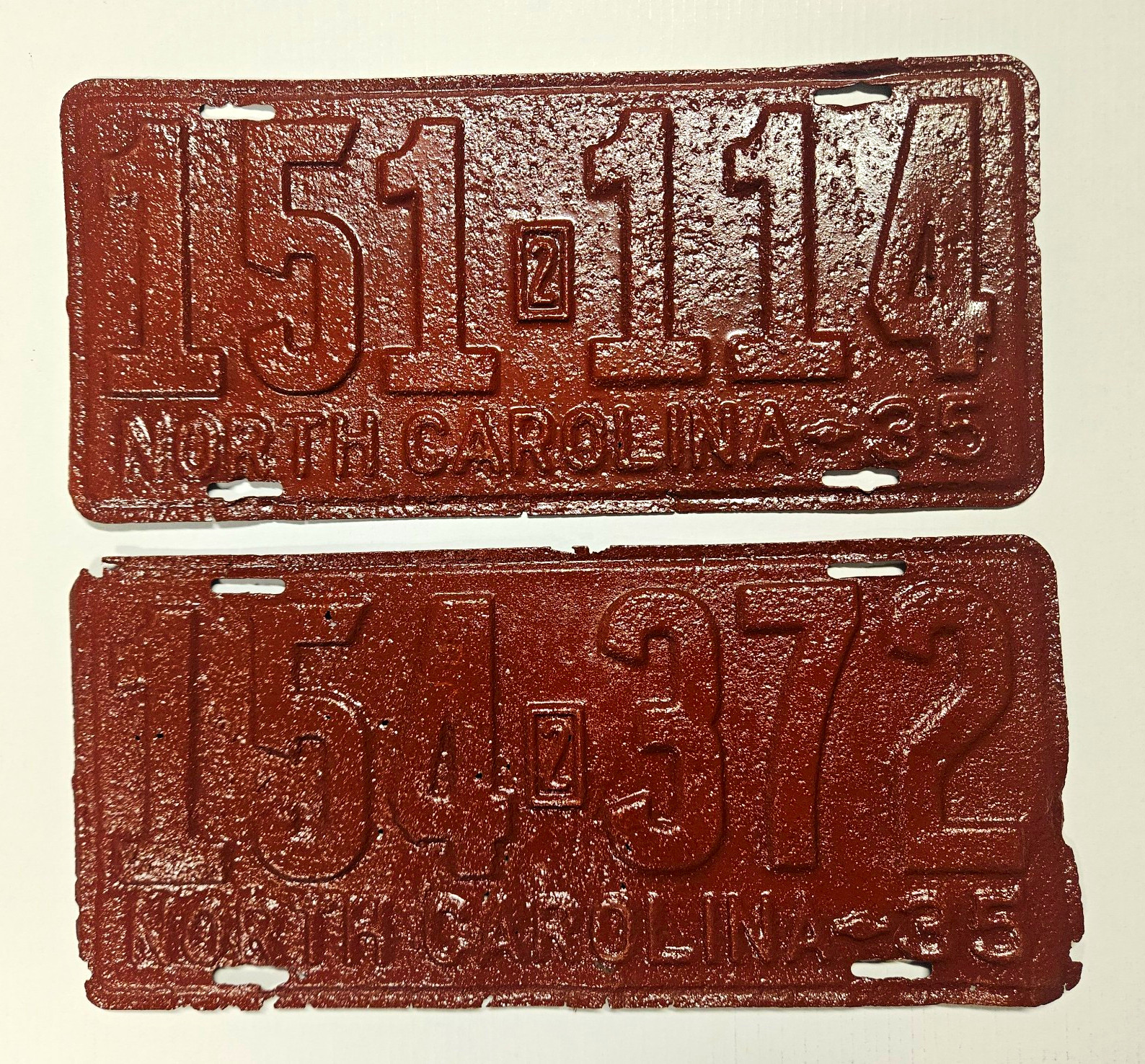 Vintage 1935 North Carolina License Plates Collectible NC Tags 151-114 154-372