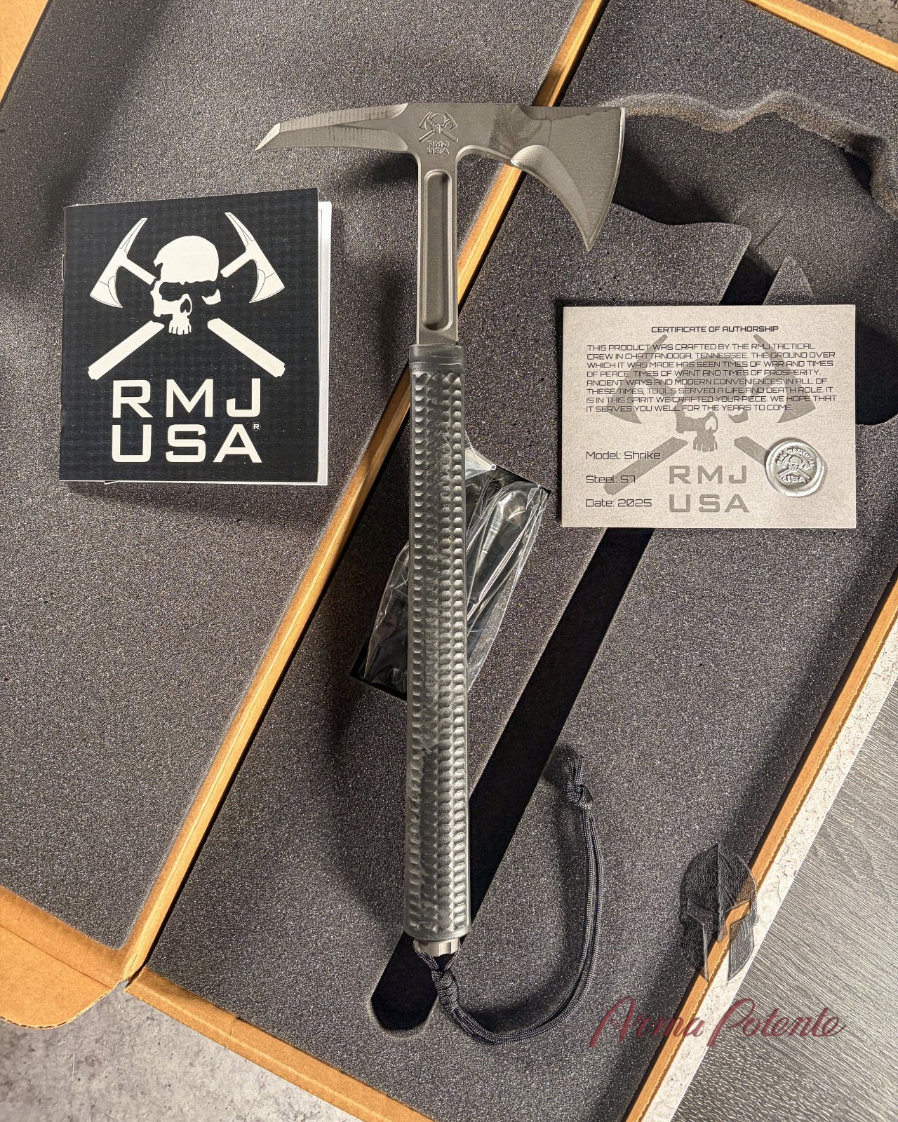 NEW RMJ Tactical Shrike S7 Limited Edition Tomahawk Tungsten Cerakote Kydex