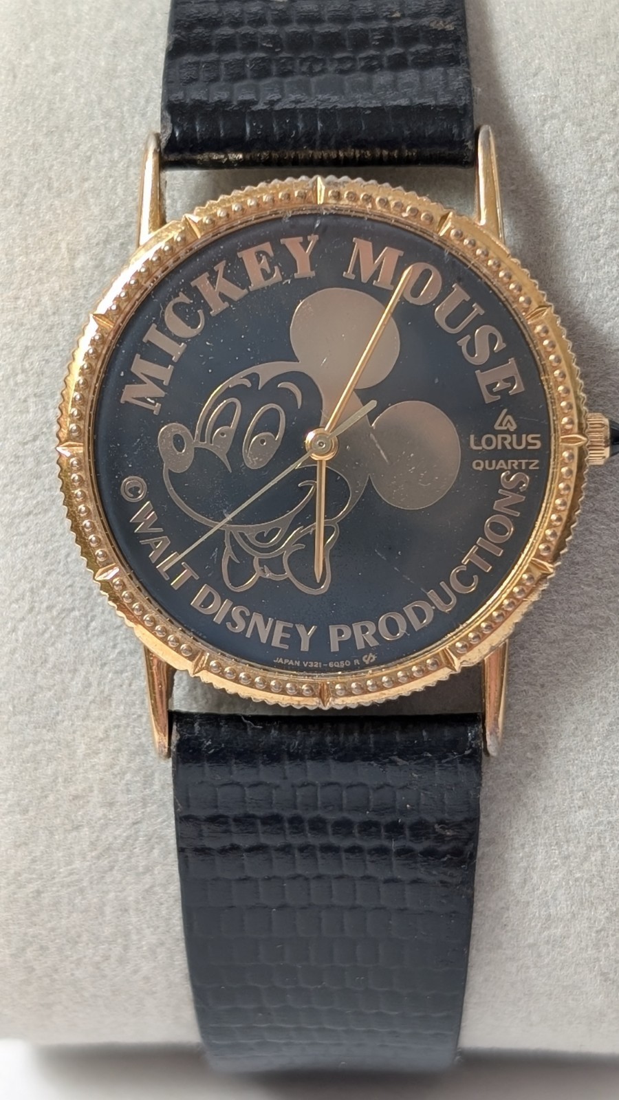 Vintage Lorus Mickey Mouse Watch Pre-1986 Walt Disney Productions Coin Edge Gold