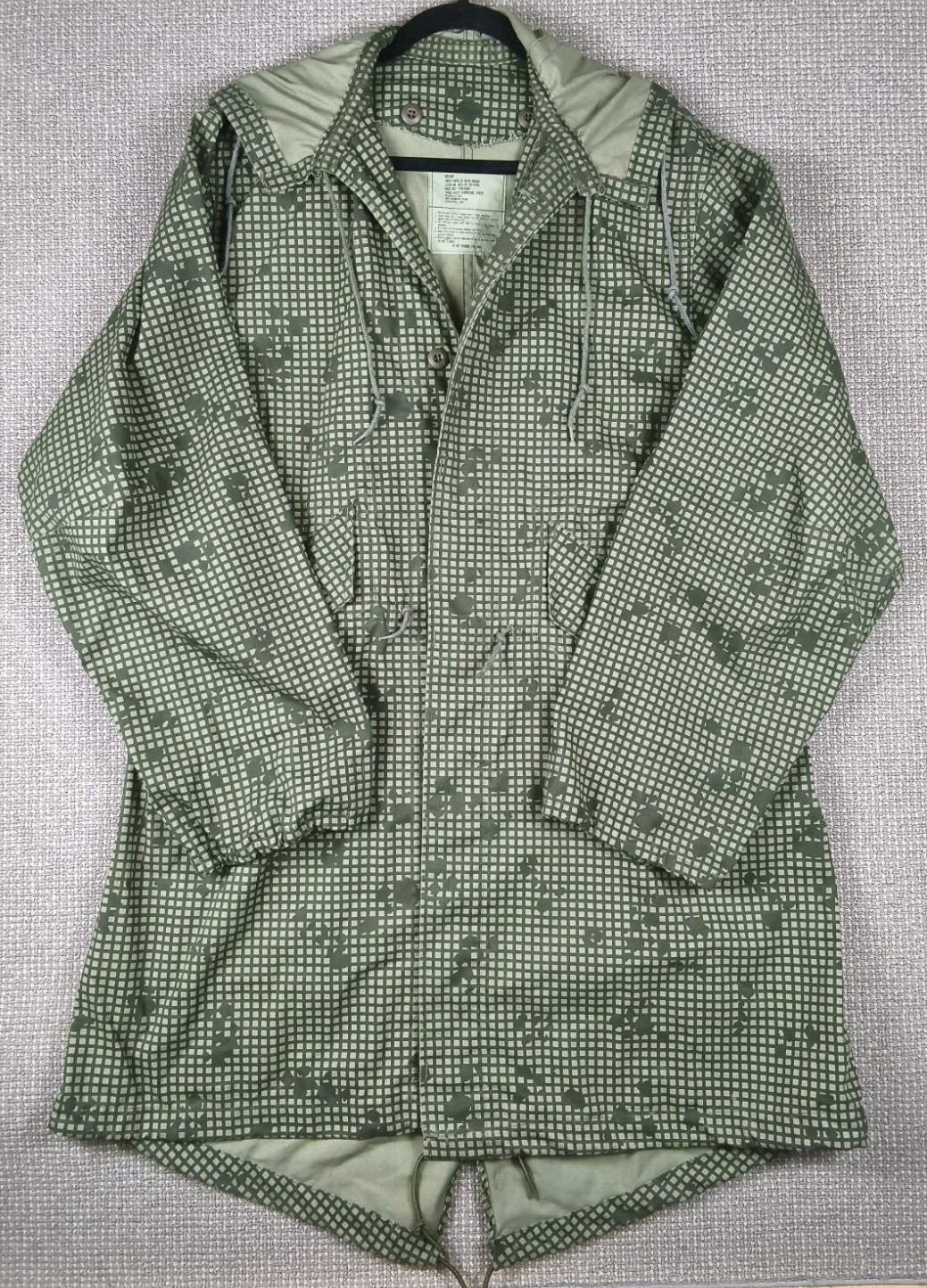 Vintage 1989 USGI Desert Night Camo Fishtail Parka Medium 80s Military DNC