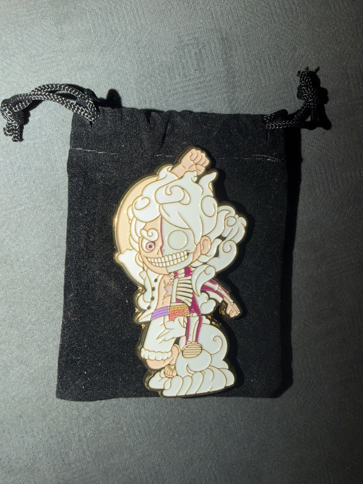 Mighty Jaxx XXRay One Piece Luffy Enamel Pin (Gear 5) Comic Con Exclusive 2026