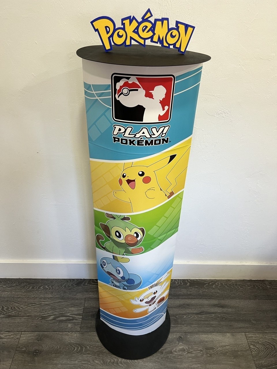 Pokemon Display Stand 54\