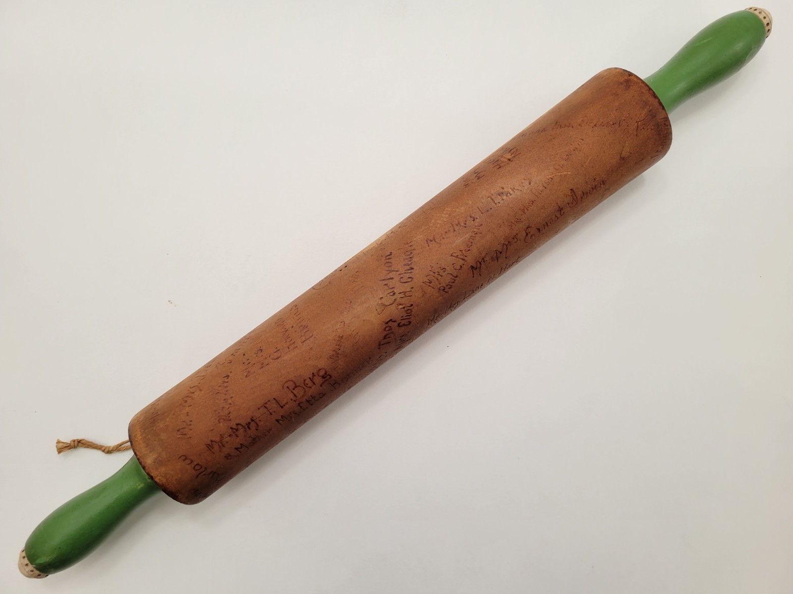 Vintage 1940s Womens Club Rolling Pin Wooden Kitchenware Signed Santa Monica CA
