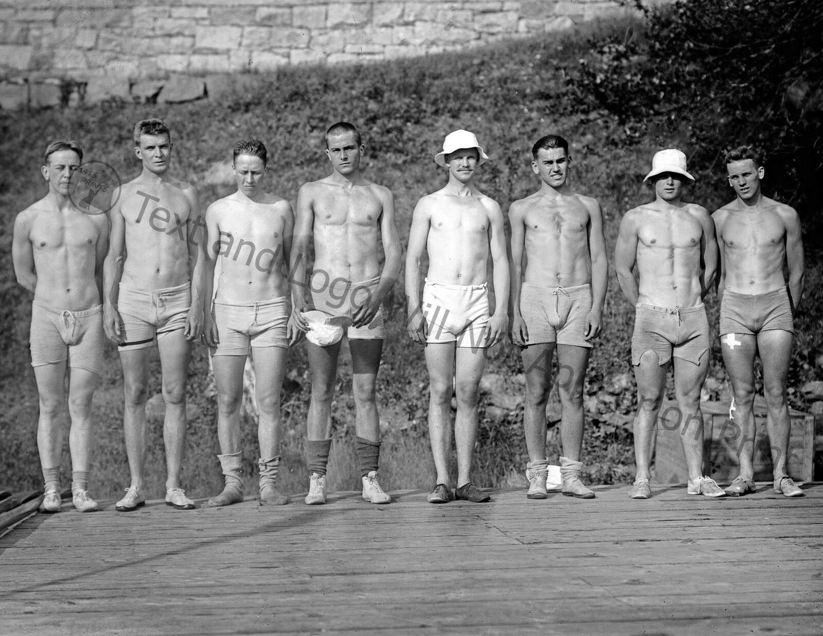 1910-1915 Yale Varsity Crew Old Photo 8.5\