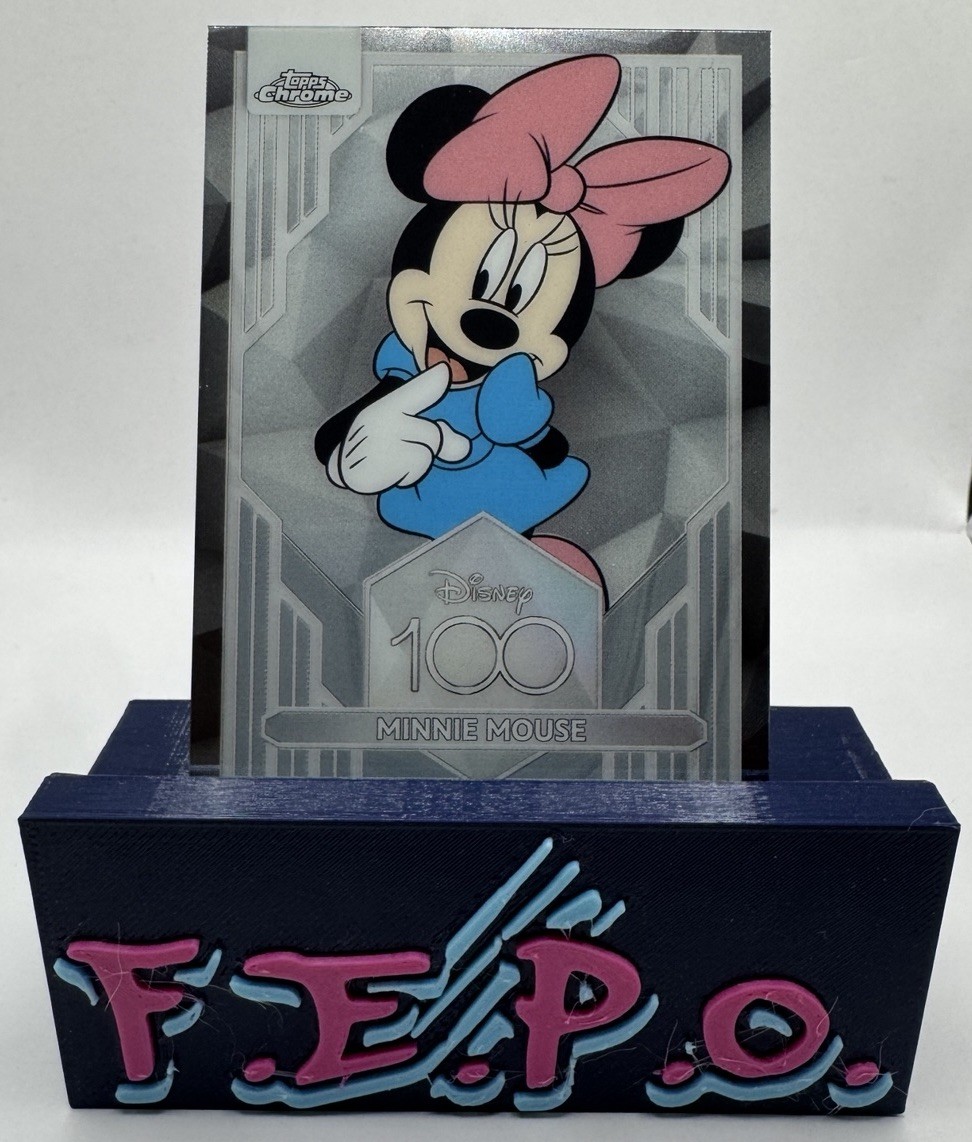 2023 Topps Chrome Disney 100 Minnie Mouse #23
