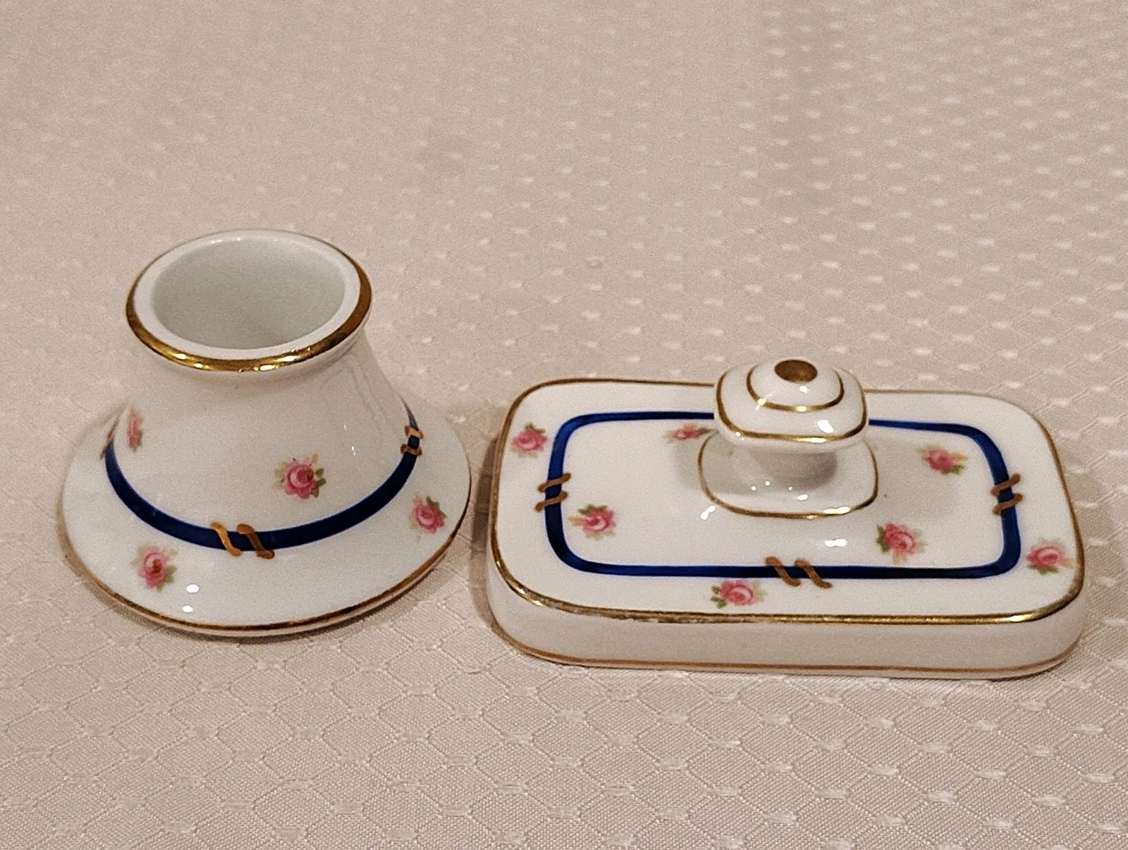 Antique Vienna Austria Porcelain Inkwell And Blotter Hand Painted Roses Marked 