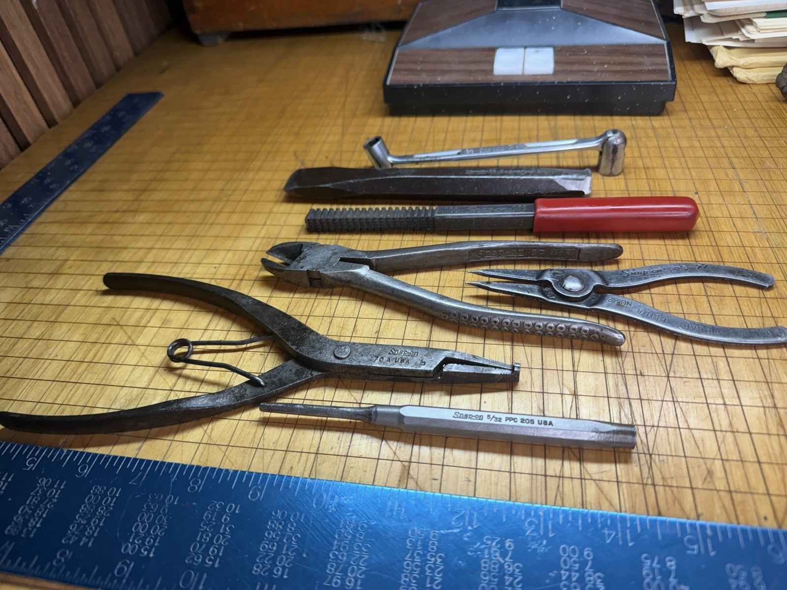 Vintage Snap-On Tool Lot 8pc Wrench Vacuum Grip Pliers Thread File PPC 205 USA