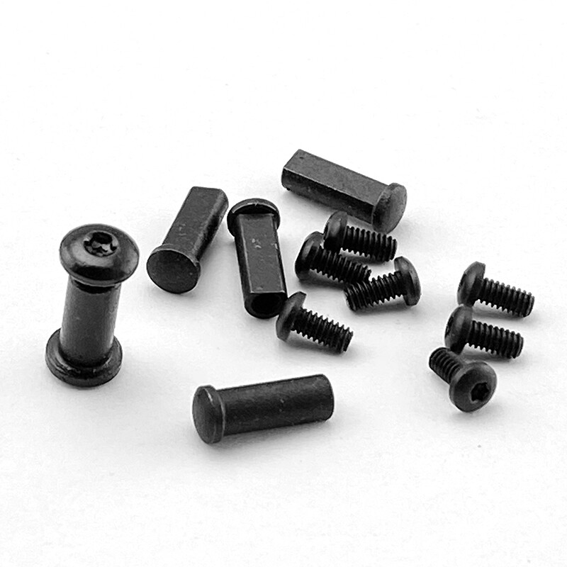 One set of SUS Screw for Spyderco C11 Delica Handle Randomly Sent in 2 Colors