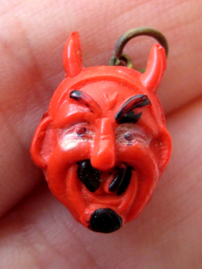40's VINTAGE Celluloid Halloween DEVIL Charm Cracker Jack Toy Prize