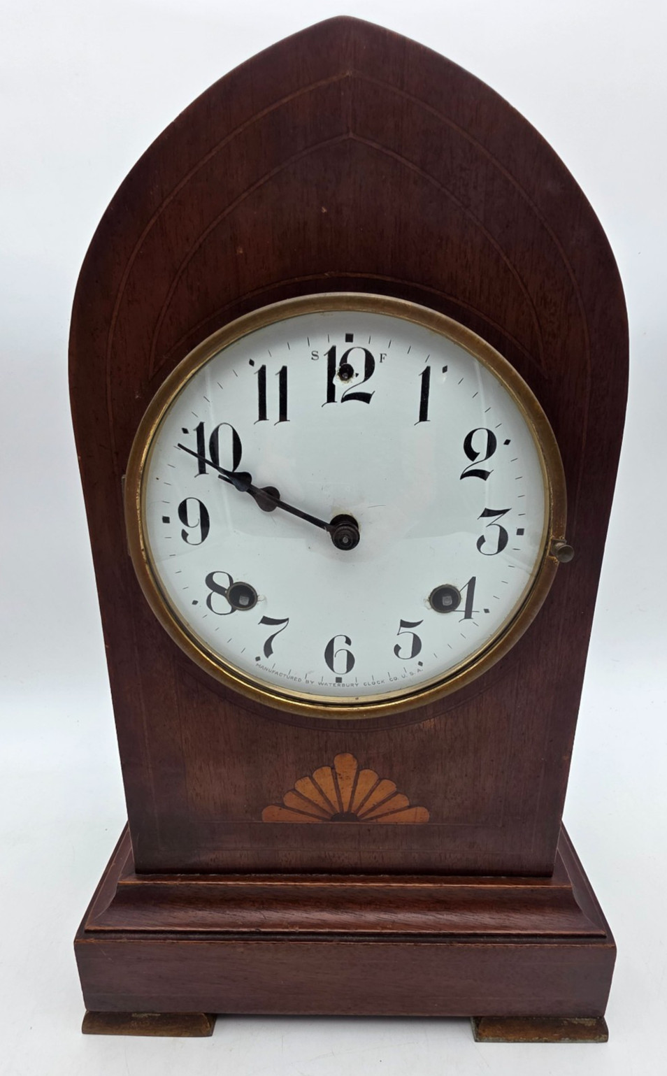 Antique Circa 1910 Waterbury Motgomery Beehive lancet Mantle Clock Clean Works