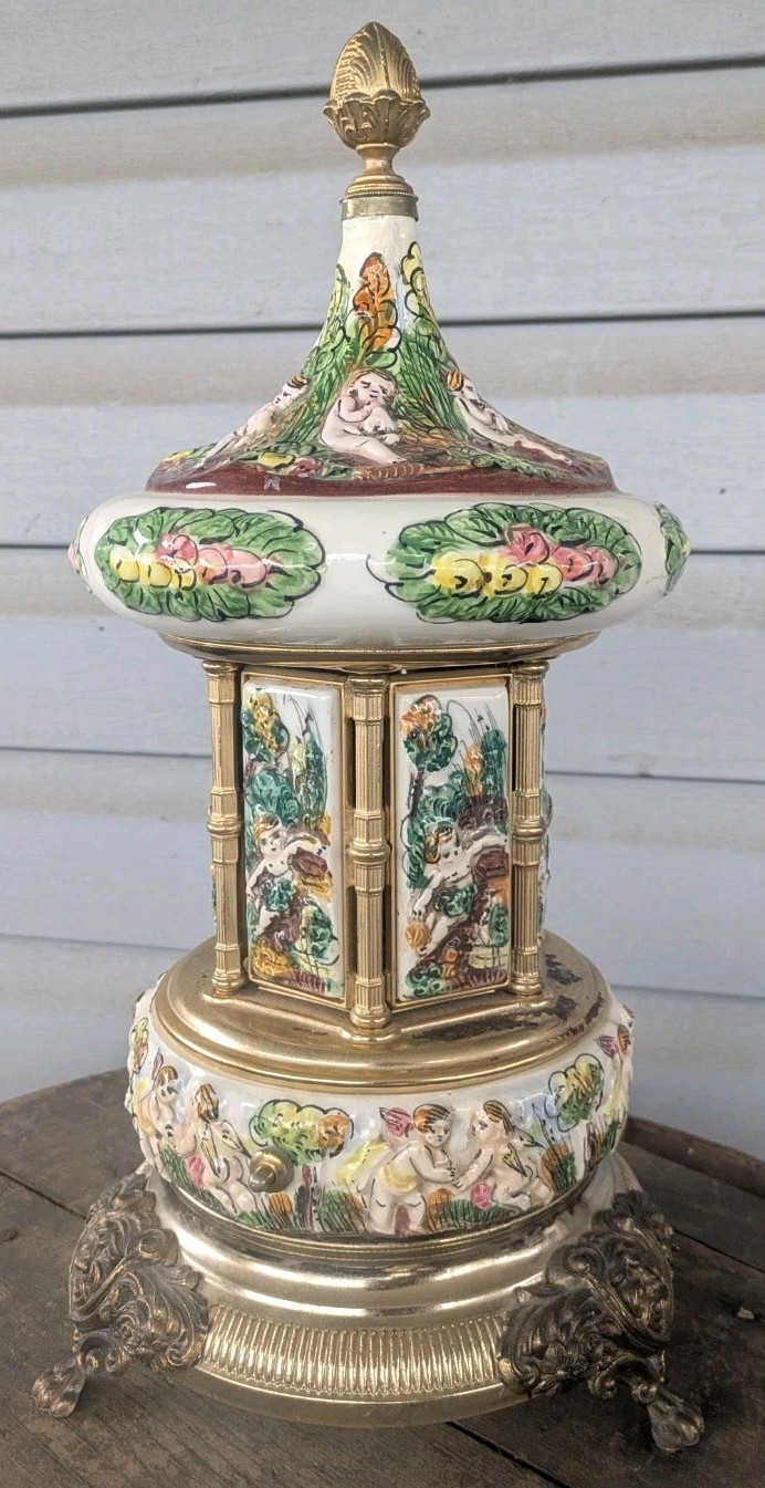 Vintage Brevettato Cigarette Or Lipstick Dispenser Made In Italy