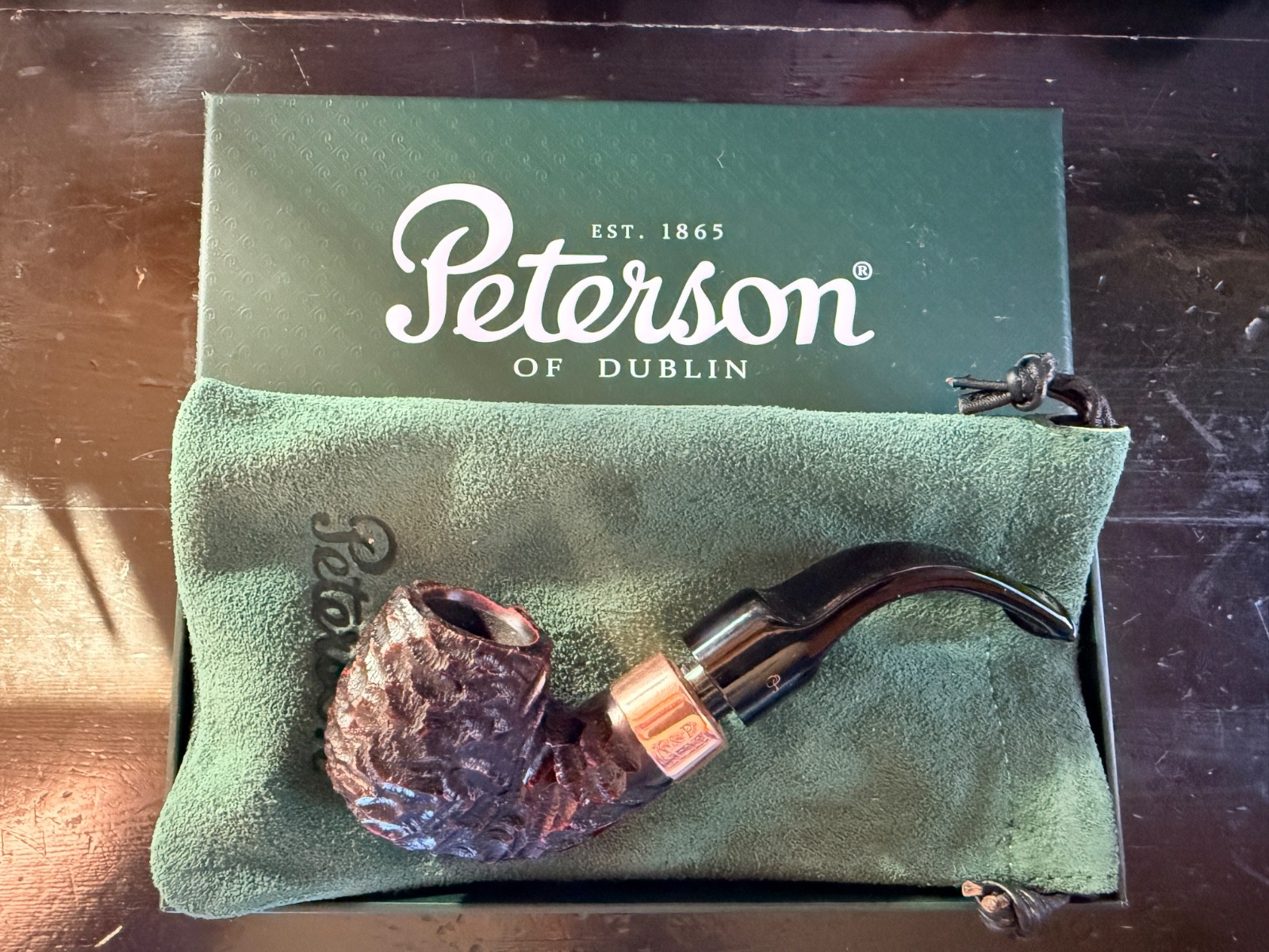 *New* Peterson’s Christmas 2026 Deluxe System 20s Rusticated Pipe -- Perfect
