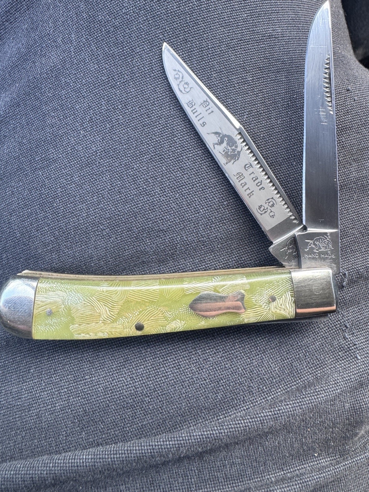 Rare Bulldog Brand 1995 Pit Bull Green Celluloid Trapper Prototype Pocketknife