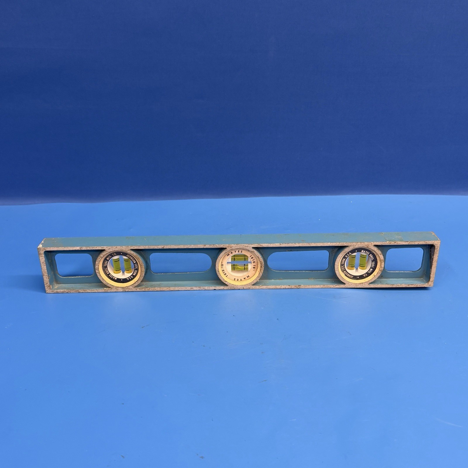 Vintage Mayes Bros 18” Cast Aluminum Spirit Level Johnson City TN USA
