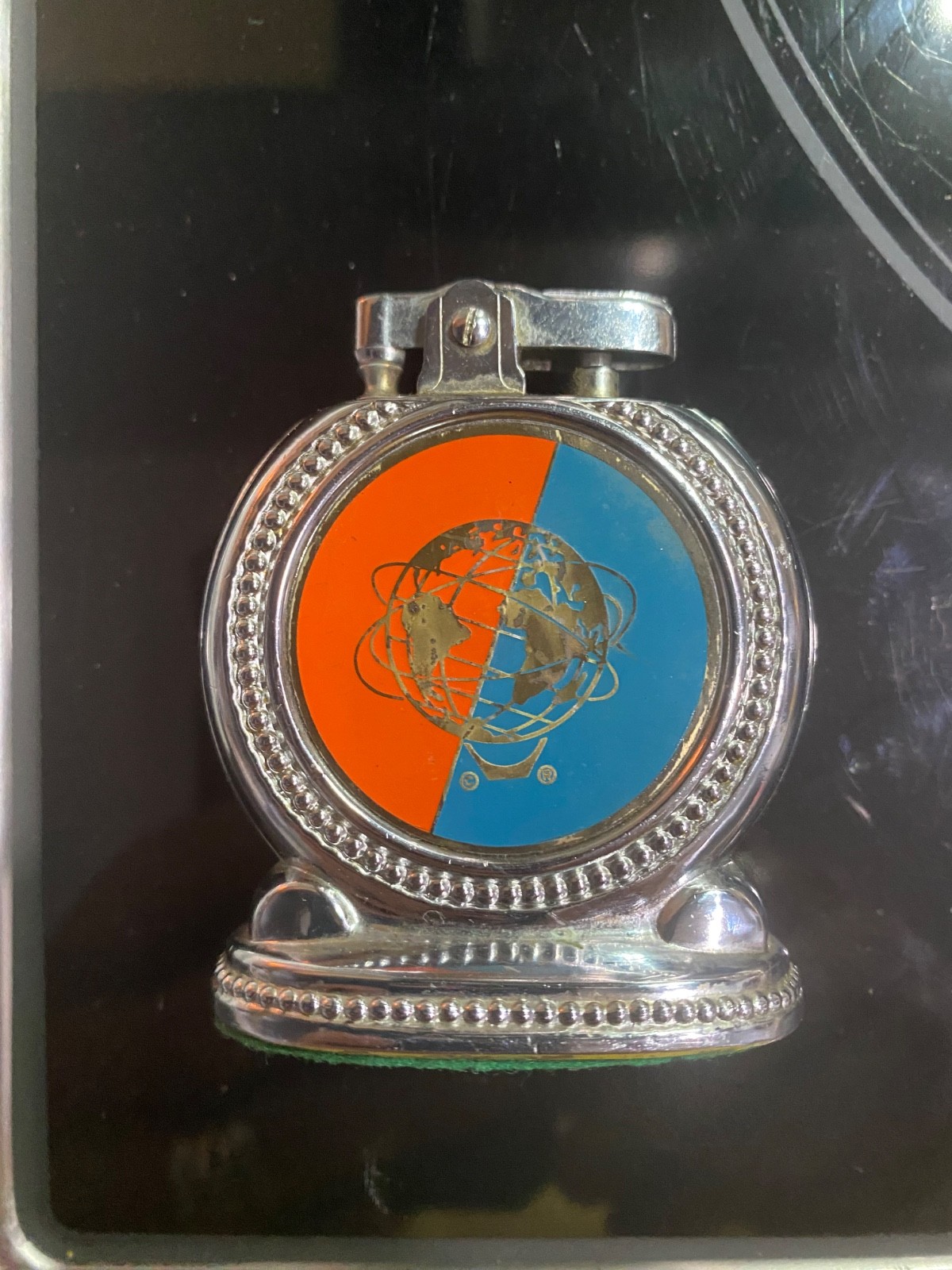 Vintage 1964-65 New York's World Fair Table Lighter Japan Chrome Sparks Works