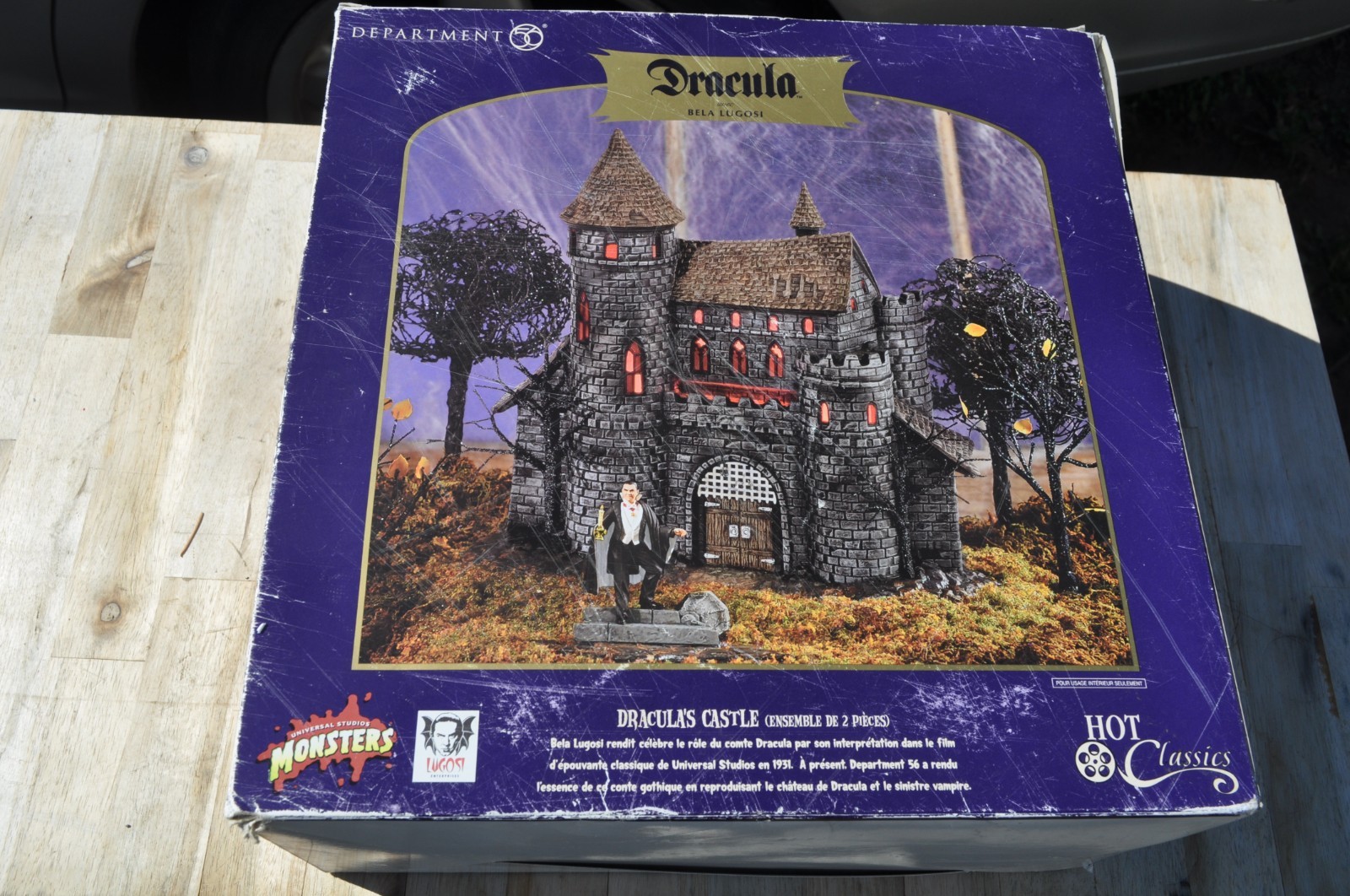 Department 56 Universal Studios monsters Dracula\'s Castle Bela Lugosi VGC