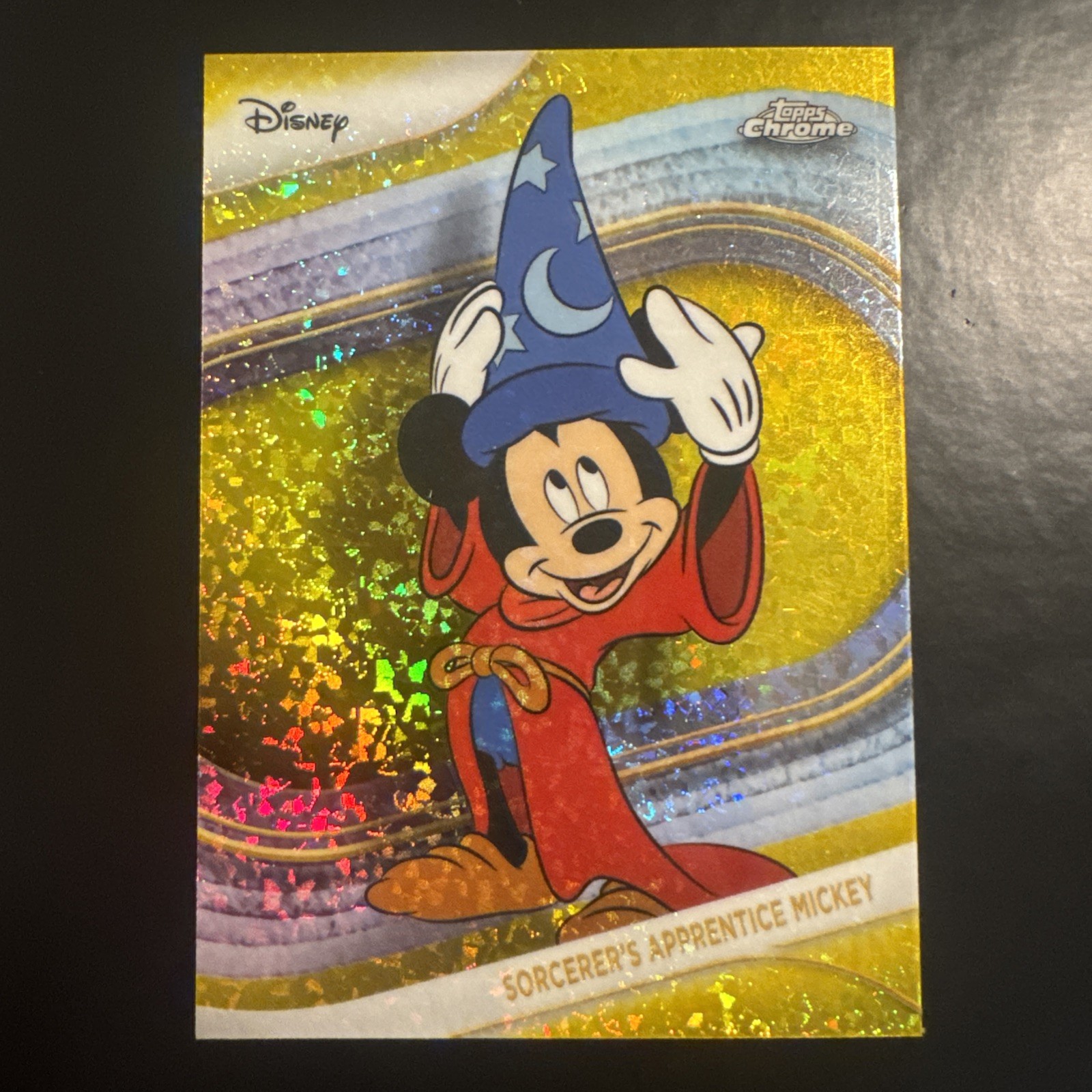 2025 TOPPS CHROME DISNEY SORCERER\'S APPRENTICE MICKEY #190 YELLOW GOLD DIAMOND