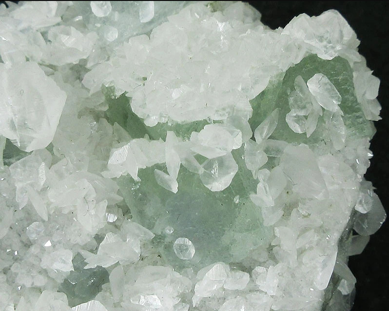 383g green FLUORITE&Calcite crystals mineral specimen,Xianghuapu,Hunan,China
