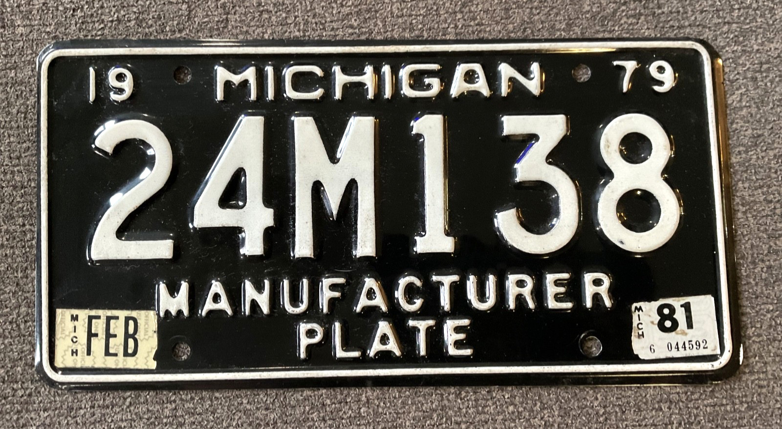VERY RARE 1979 1981 MICHIGAN MANUFACTURER LICENSE PLATE ORIGINAL PAINT NICE 
