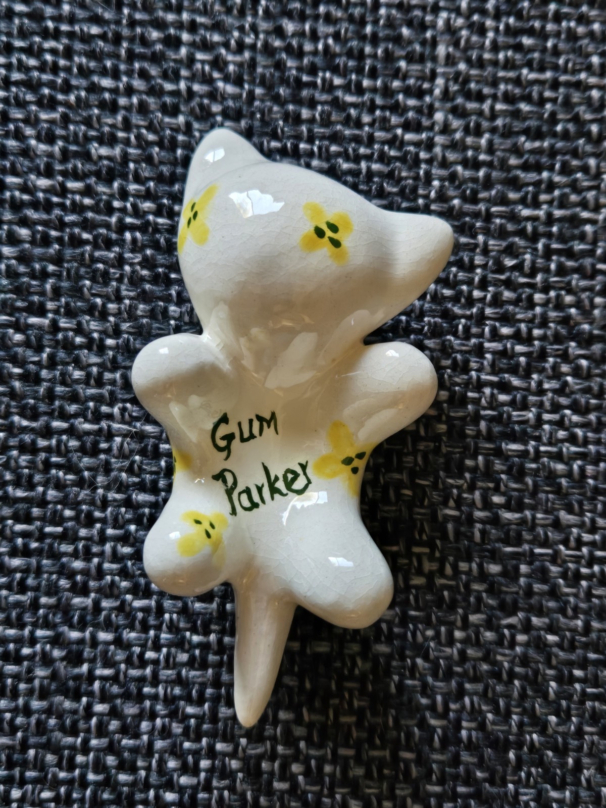 Vintage Ceramic Cat Gum Parker Figurine 