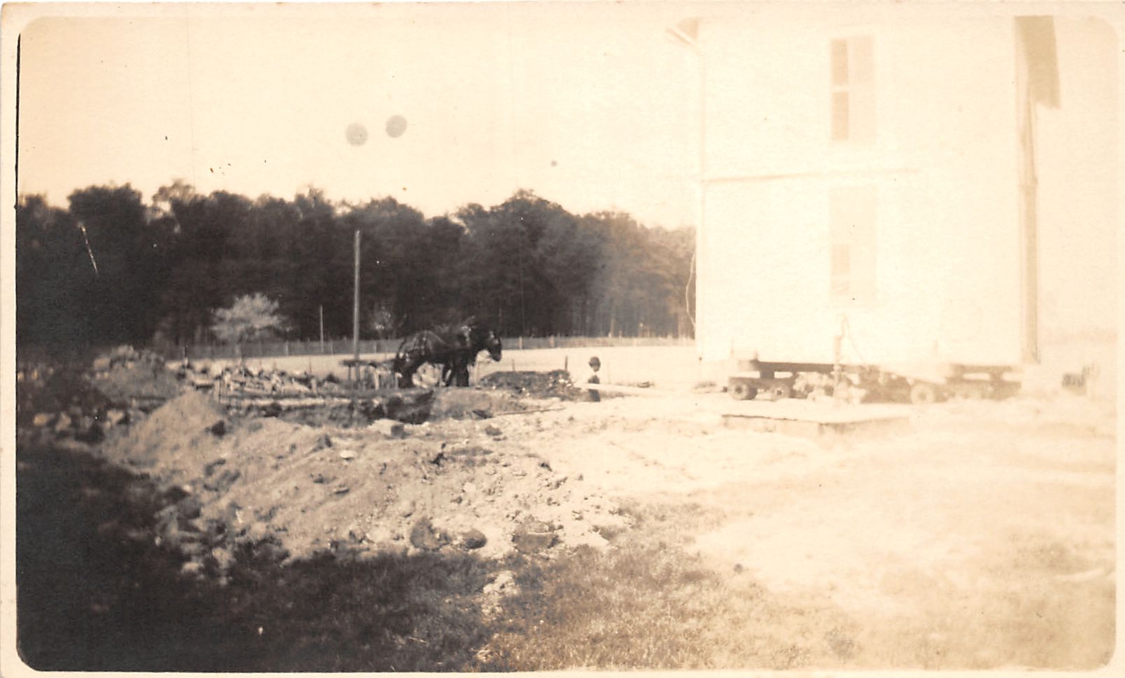 J32/ Interesting RPPC Postcard c1910 Moving a House Horse Occupational 292