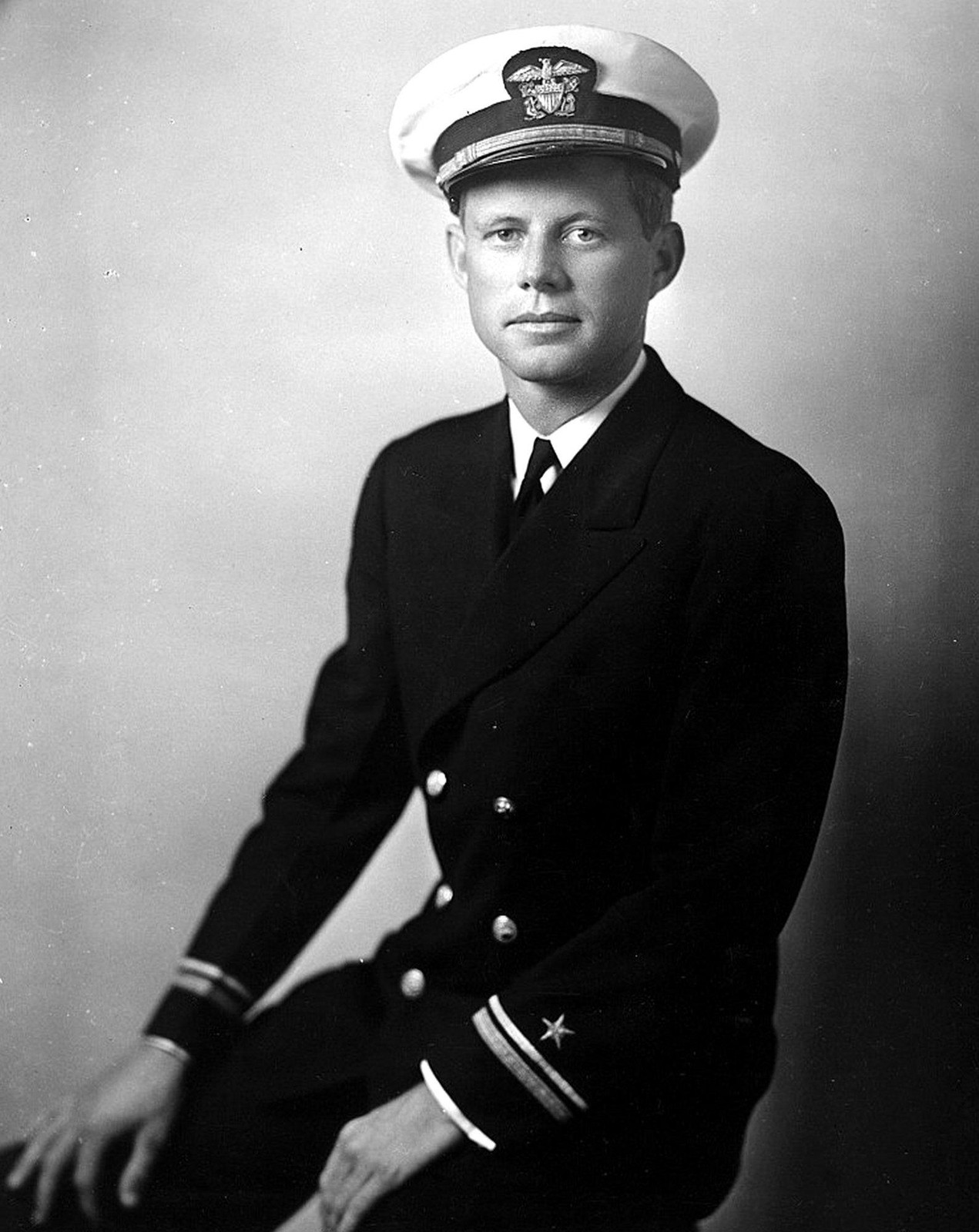 1942 JOHN F KENNEDY in NAVY Uniform 8.5X11 Photo