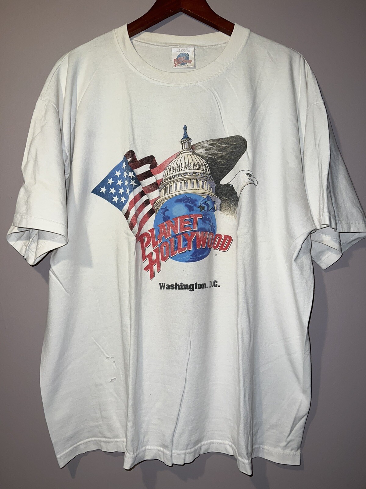 BEAT DOWN VINTAGE PLANET HOLLYWOOD WASHINGTON DC SHIRT XL