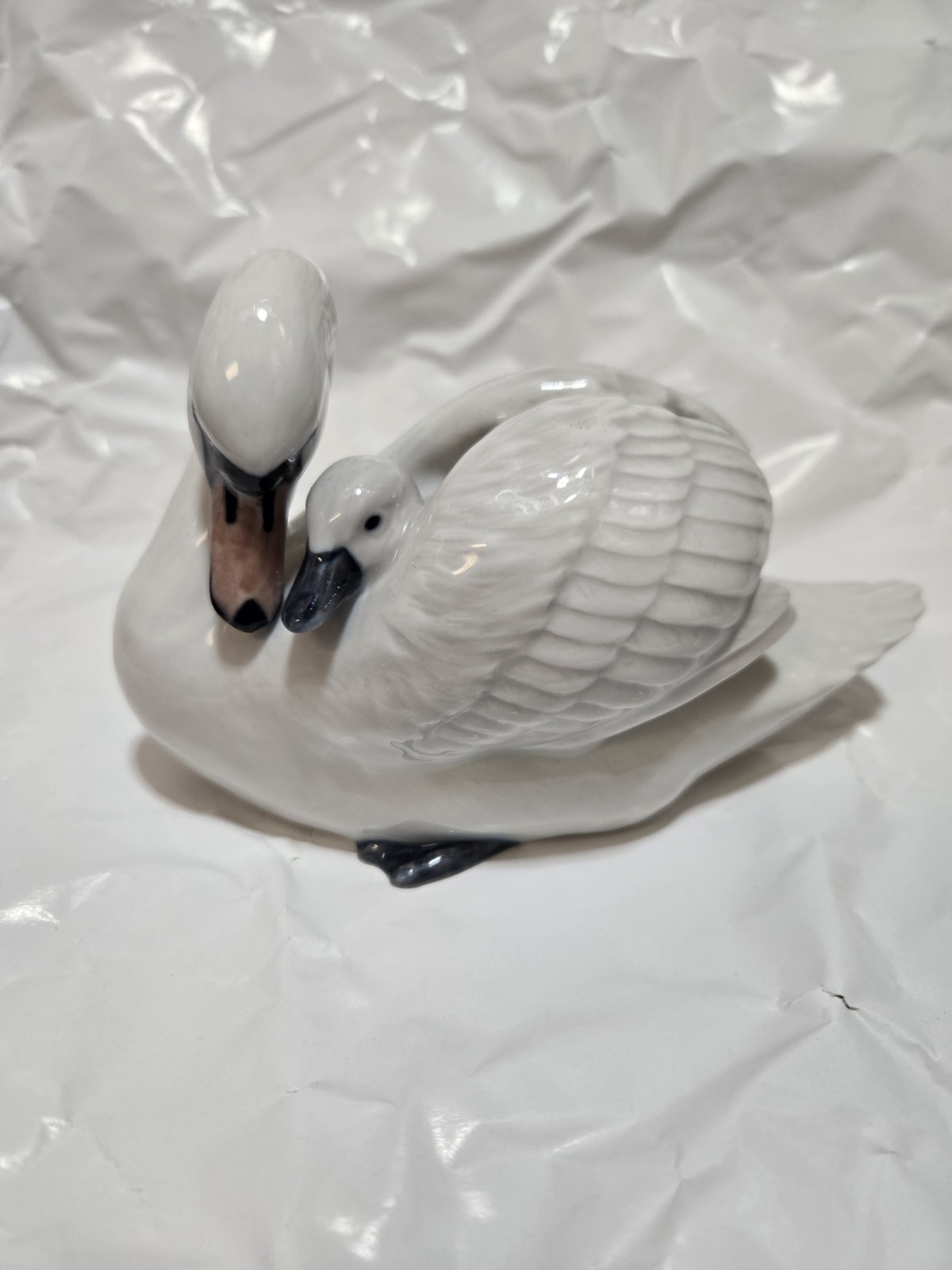 Royal Copenhagen Swan With Cygnet No. 360