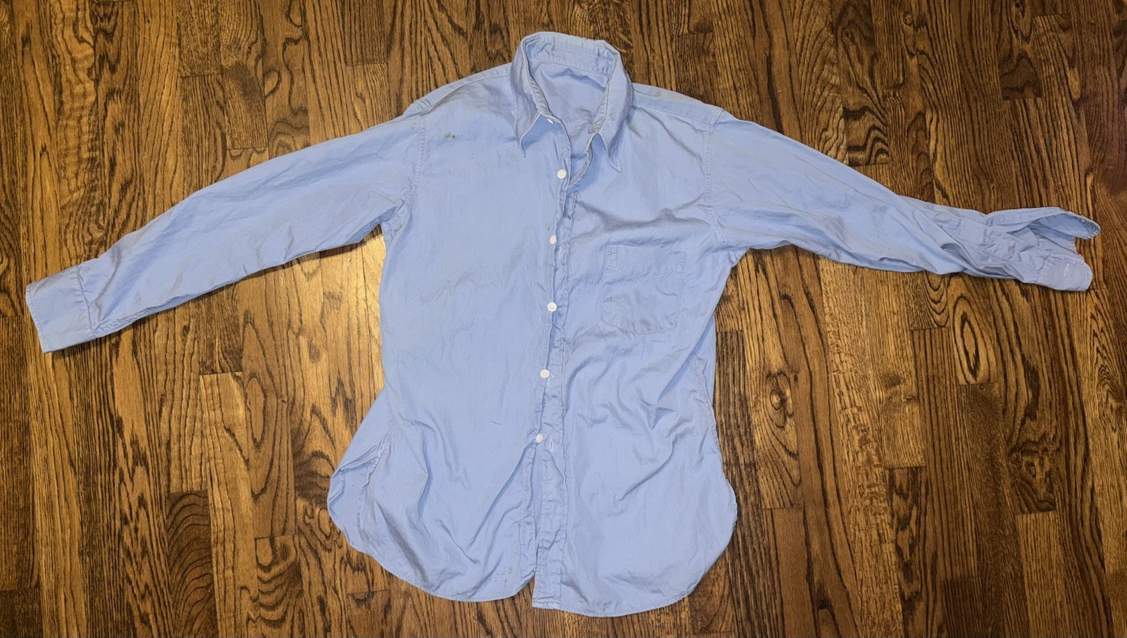 Vintage 1950s USAF Cotton Blue Poplin Utility Shirt Single Pocket Korean Way