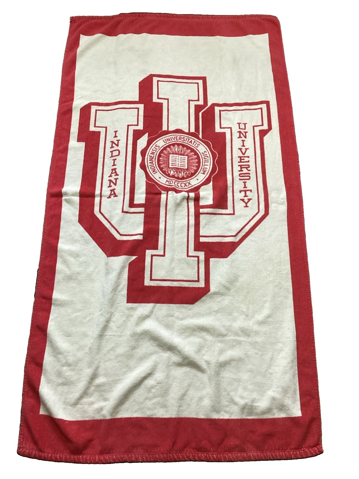 VINTAGE INDIANA UNIVERSITY SEAL -BEACH TOWEL UNIQUE & RARE 52X28”