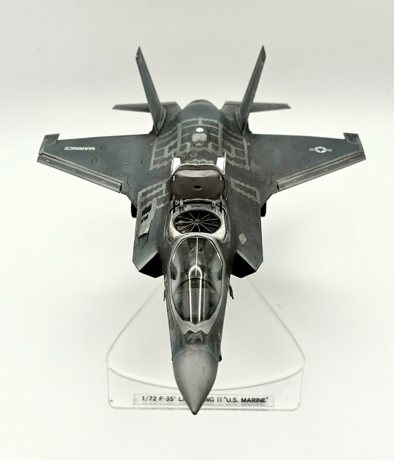 Pro Built 1/72 scale F-35B Lightning II with stand