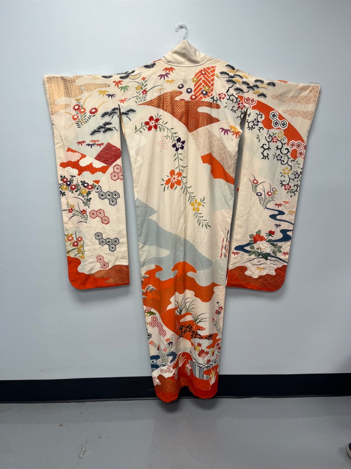 Authentic Kimono Orange Floral Geometric Belted Japanese Art Silk Textile Luxury