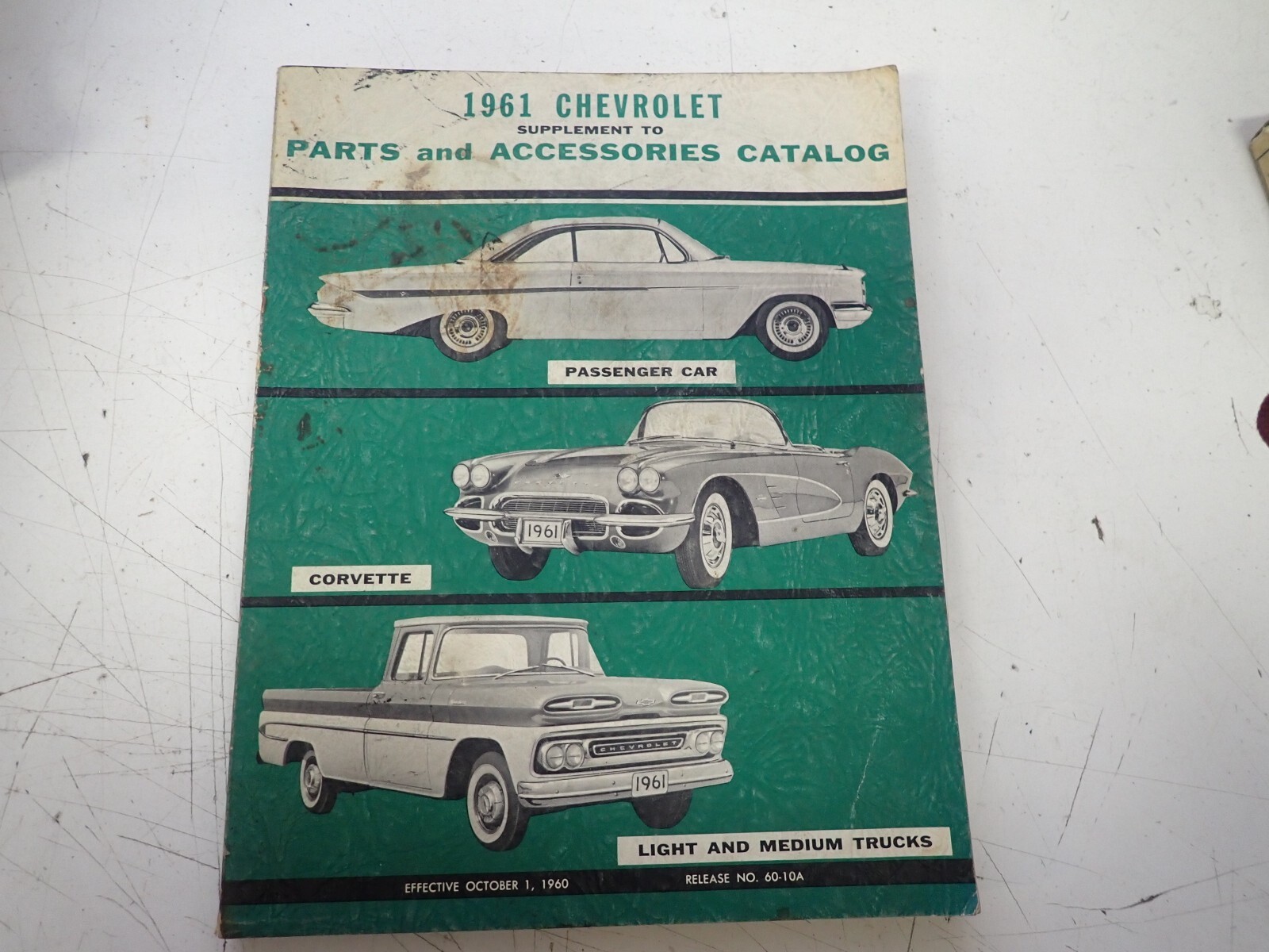 Original 1961 Chevrolet Corvette Impala Pickup Parts & Accessories Manual GM