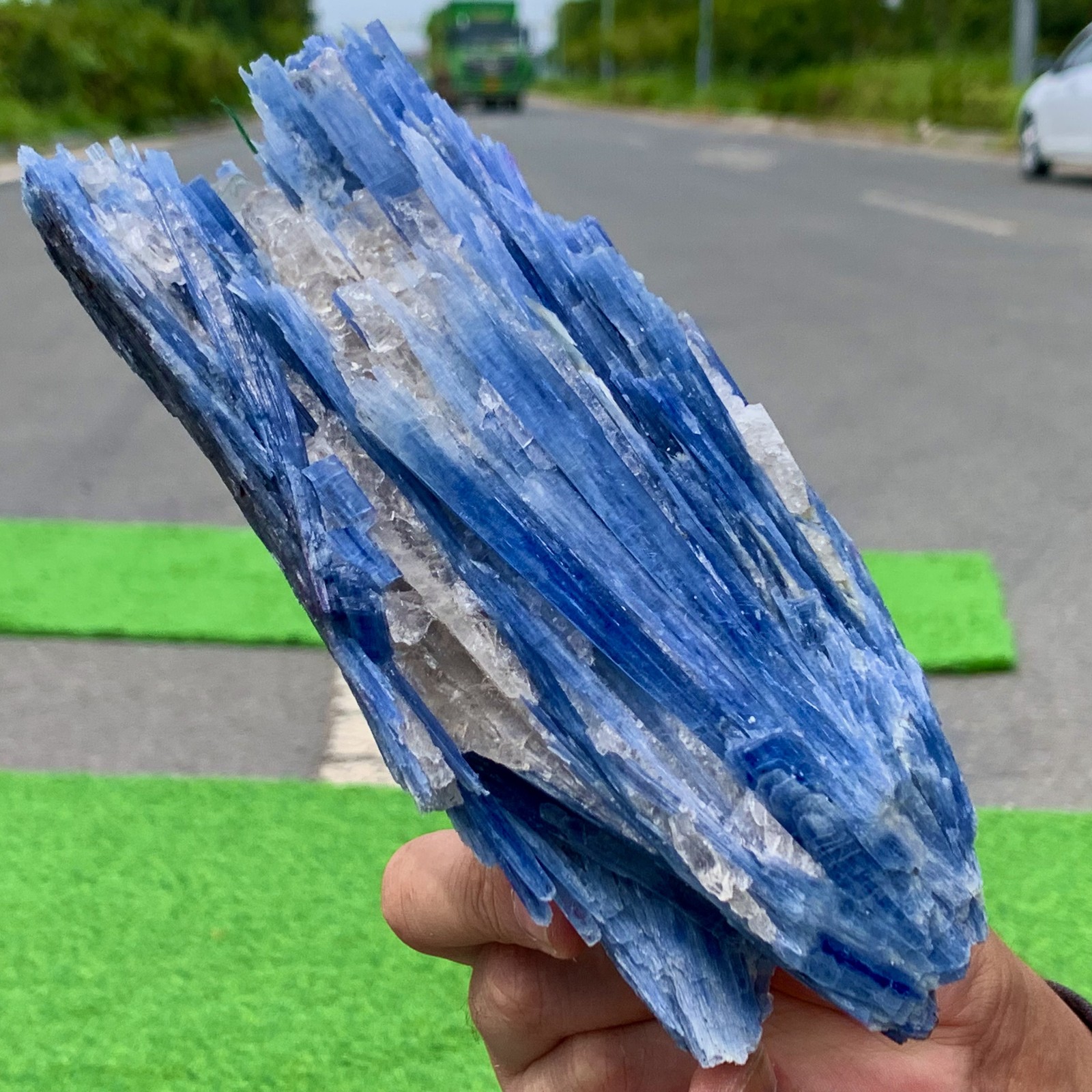 2.02LB Rare Natural beautiful Blue KYANITE with Quartz Crystal Specimen Rough