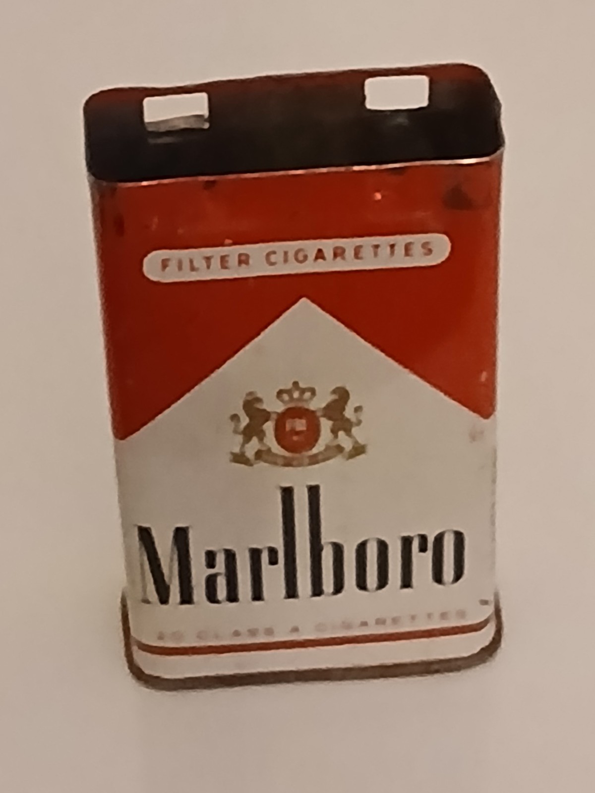 Vintage Marlboro metal box Vintage Marlboro metal box