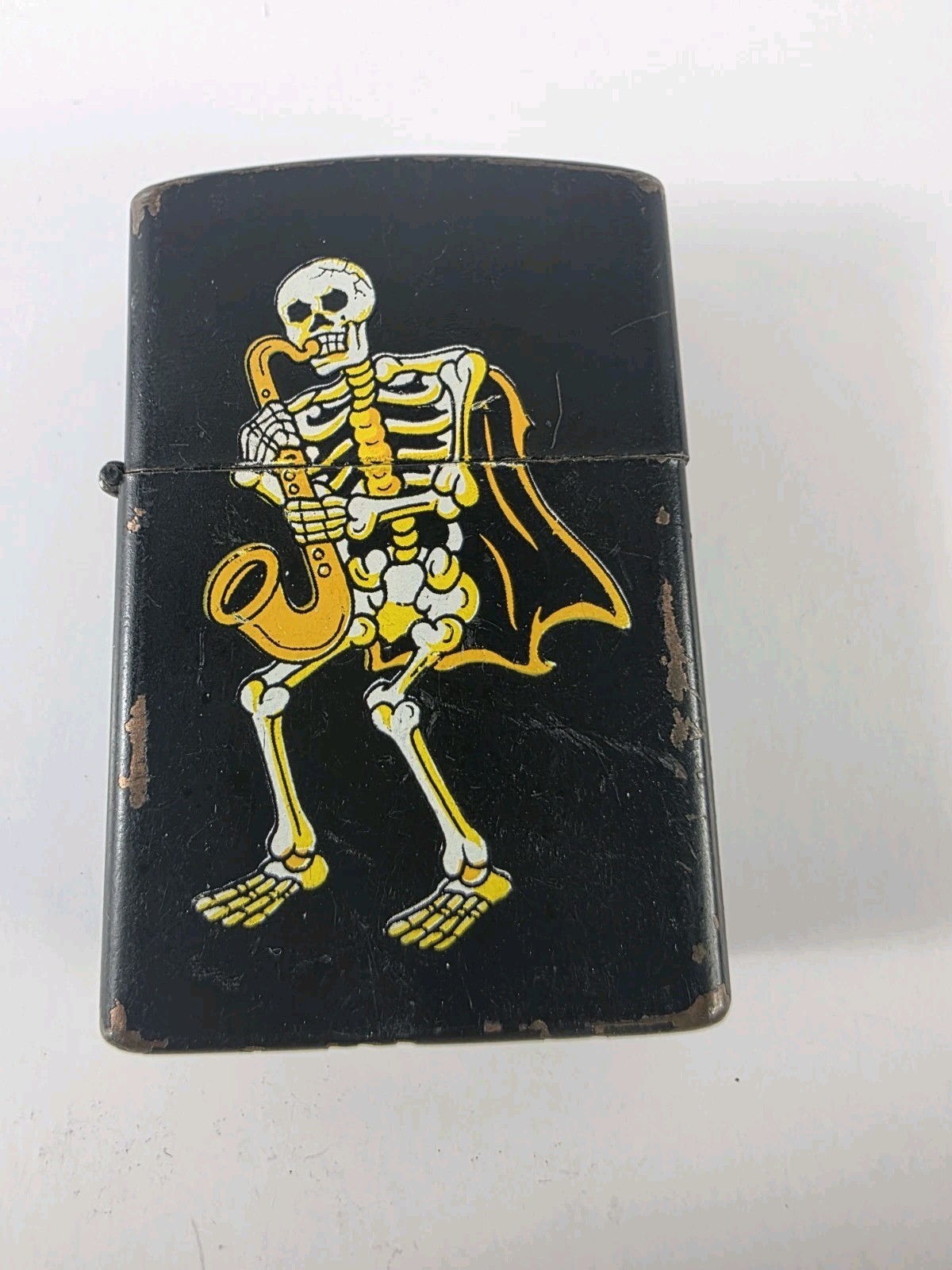 Vintage Skeleton Saxophone Black Matte Lighter 