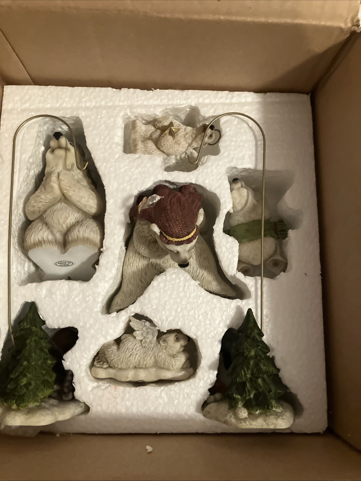 hallmark 12 days of ornament. BIG SKY BEARFOOTS By PHYLLISS DRISCOLL S7