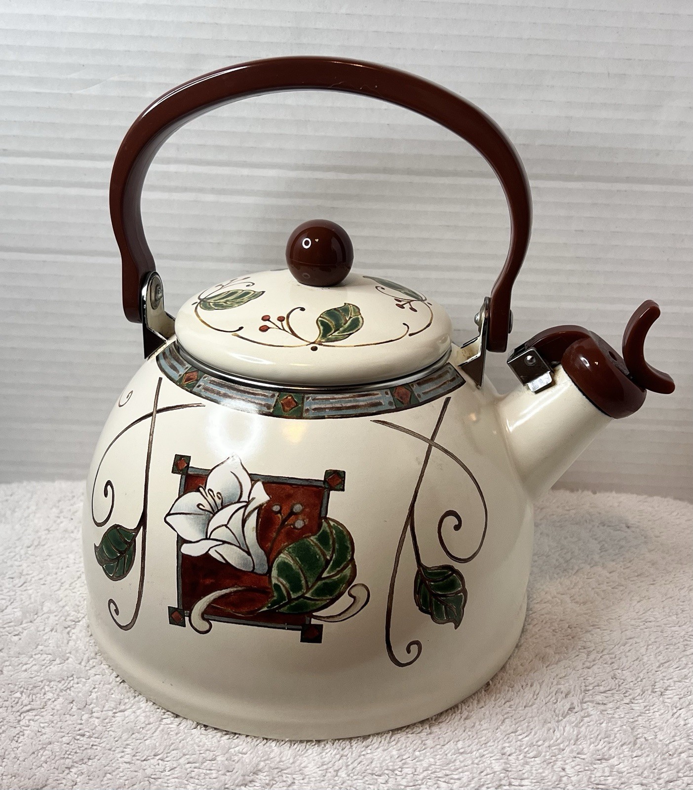 Vtg/1990s Pfaltzgraff Whistling Enamel Tea Kettle Mission Flower/Cottage Core