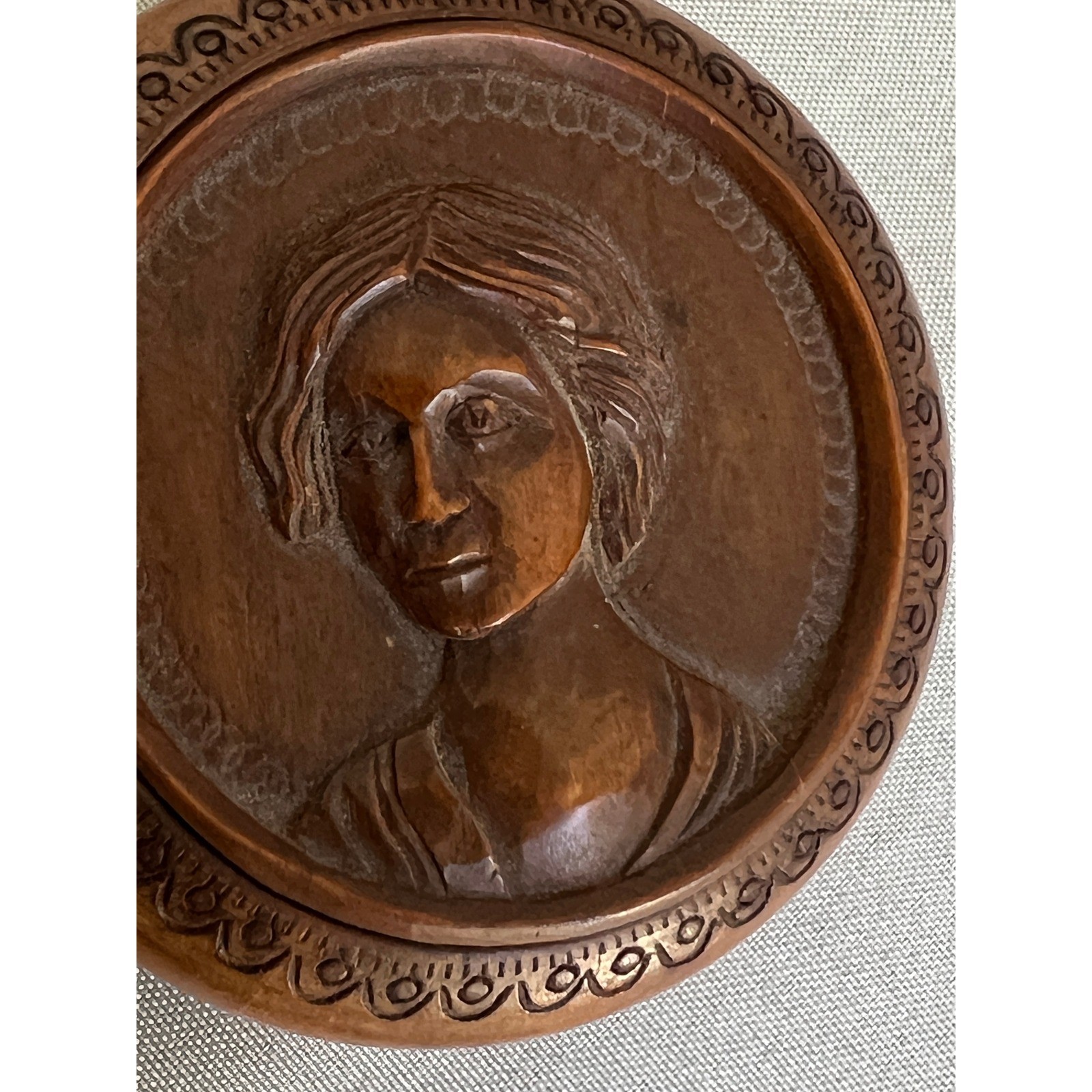 Antique Hand Carved Russian Wooden Trinket Box Portrait Woman Portrait  1.8\
