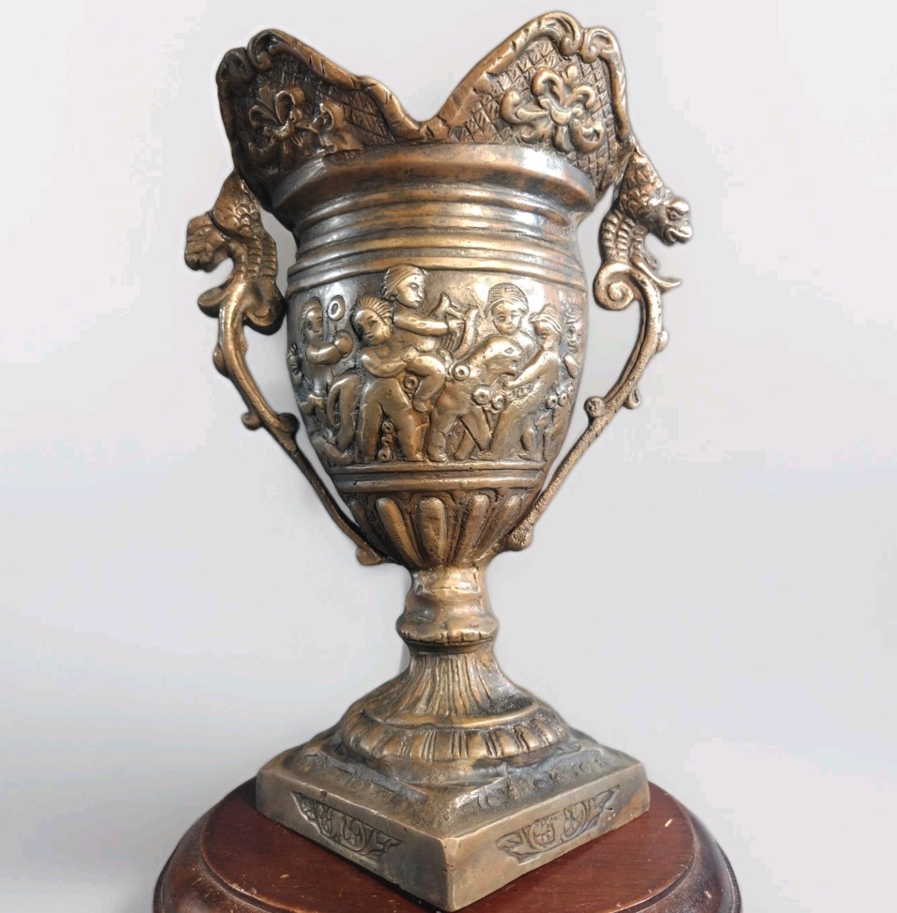 Vintage Bronze Urn Vase Grand Tour Pompeii Putti Cherub Dragon Planter Lion 