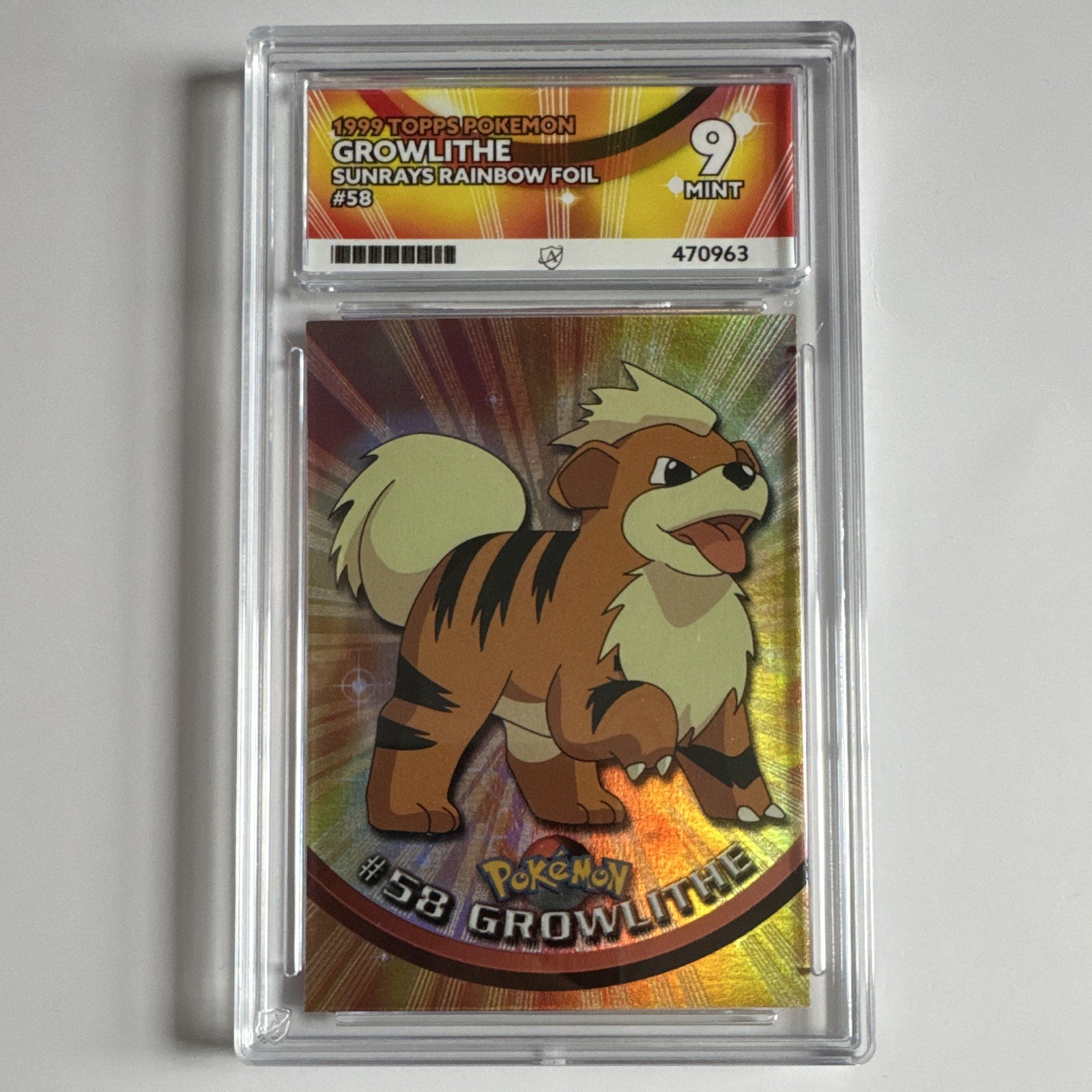 Topps Pokémon TCG Growlithe 58 1999 Sunrays Rainbow Foil Graded ACE 9 EN