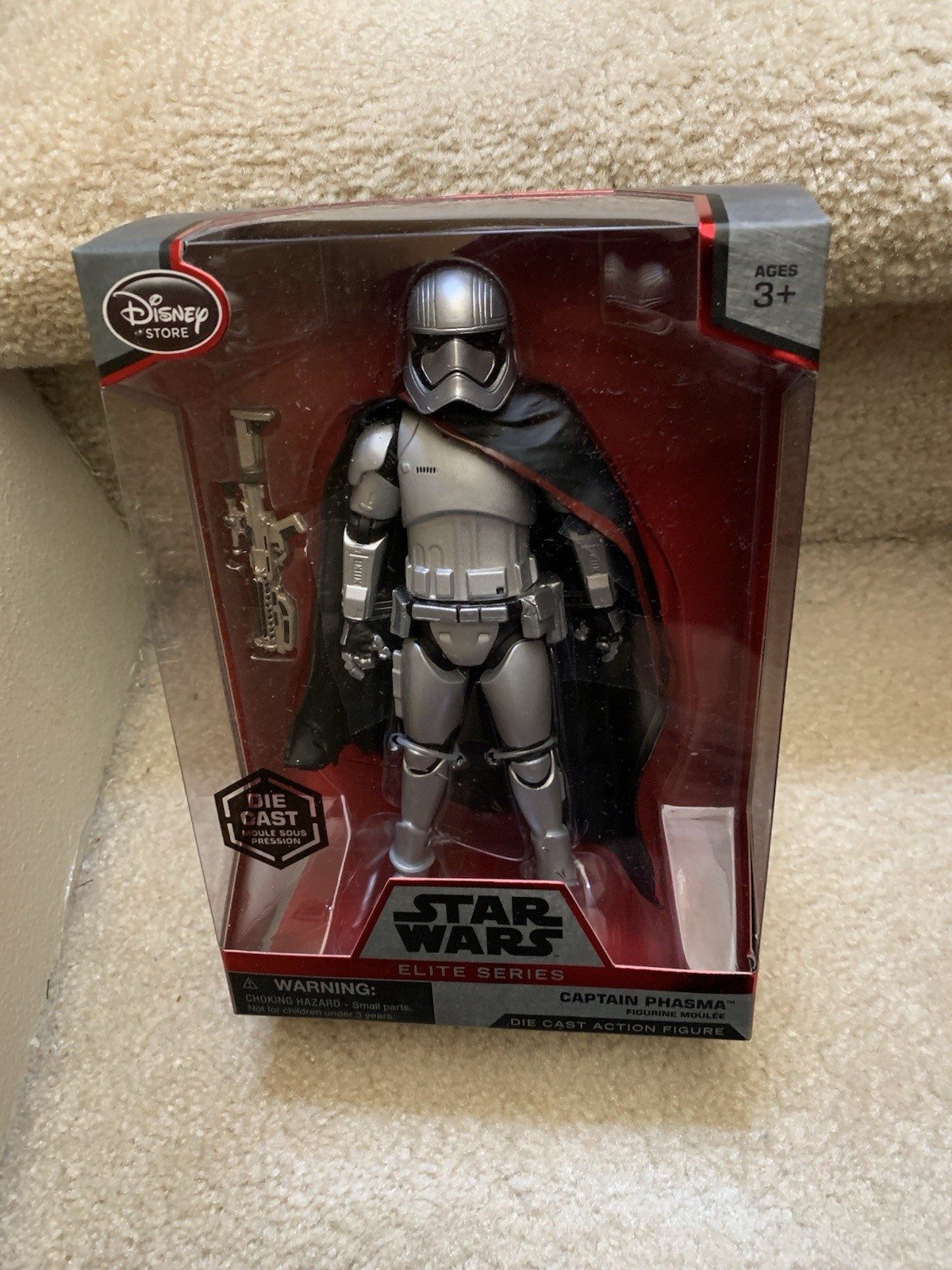 Disney Elite Series Star Wars: The Force Awakens Captain Phasma 7